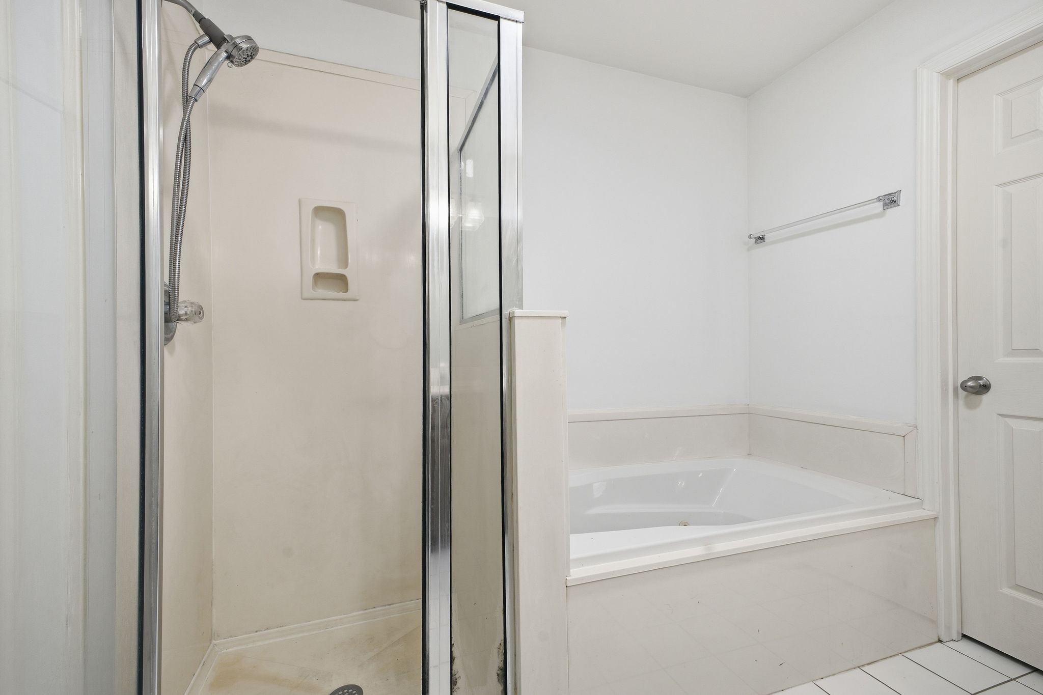 7036 Mooreland Ct Property Photo 12