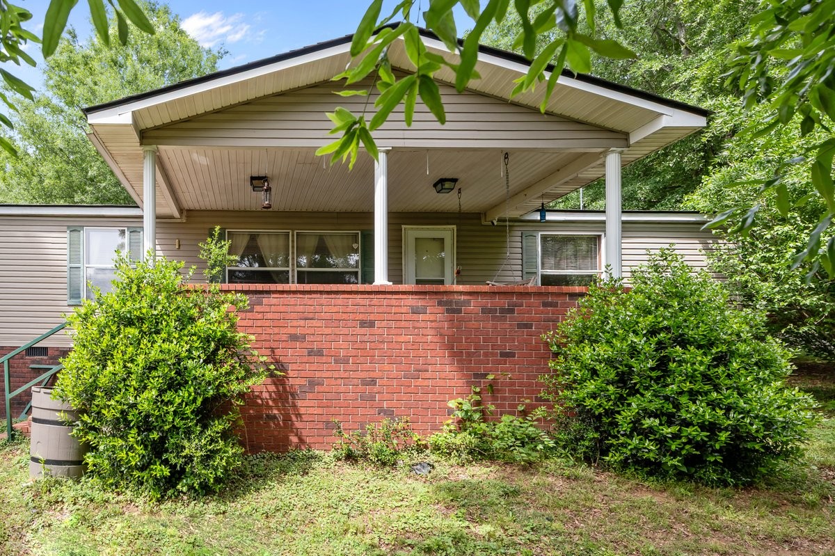 6120 Flatwoods Rd Property Photo 3