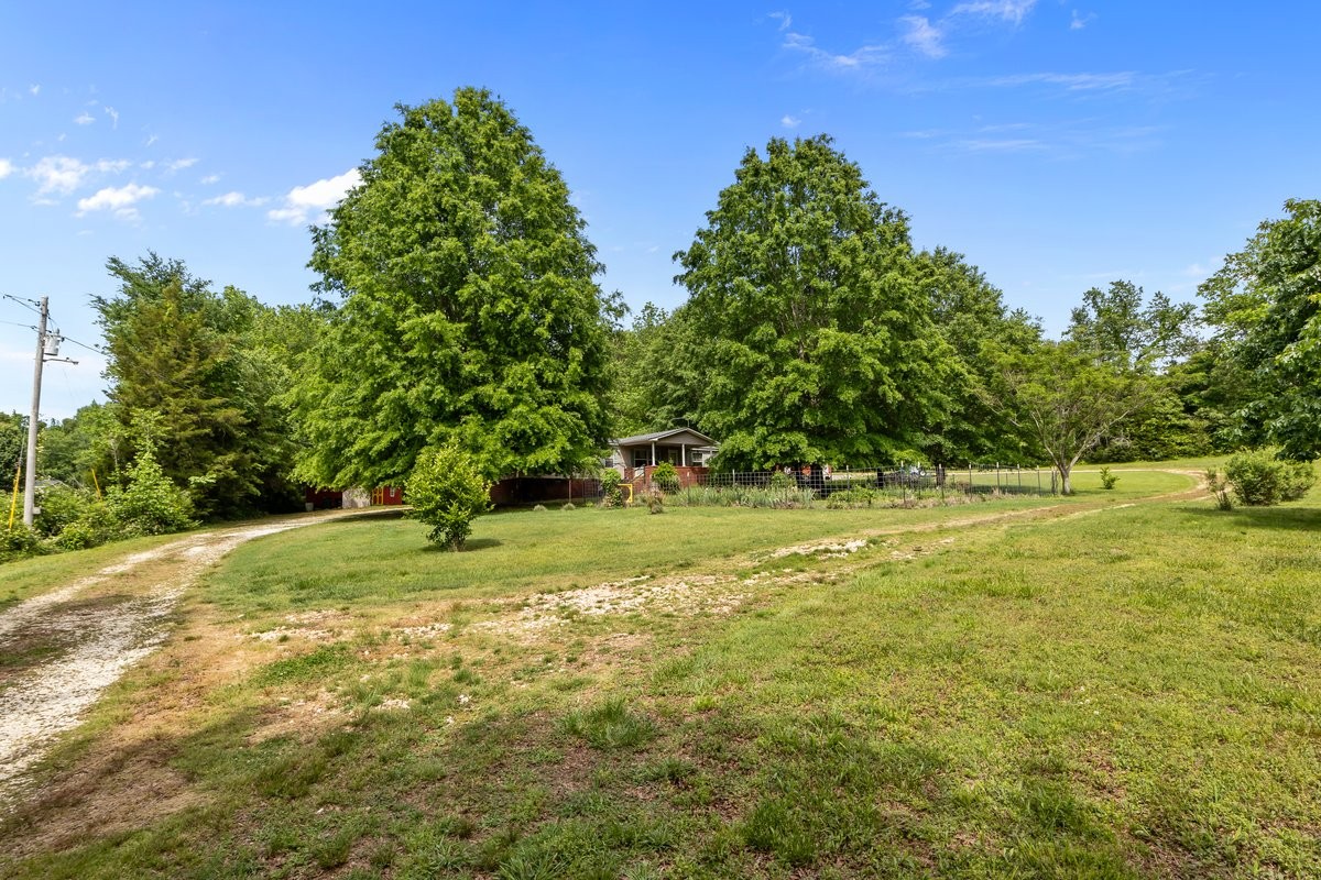 6120 Flatwoods Rd Property Photo 9