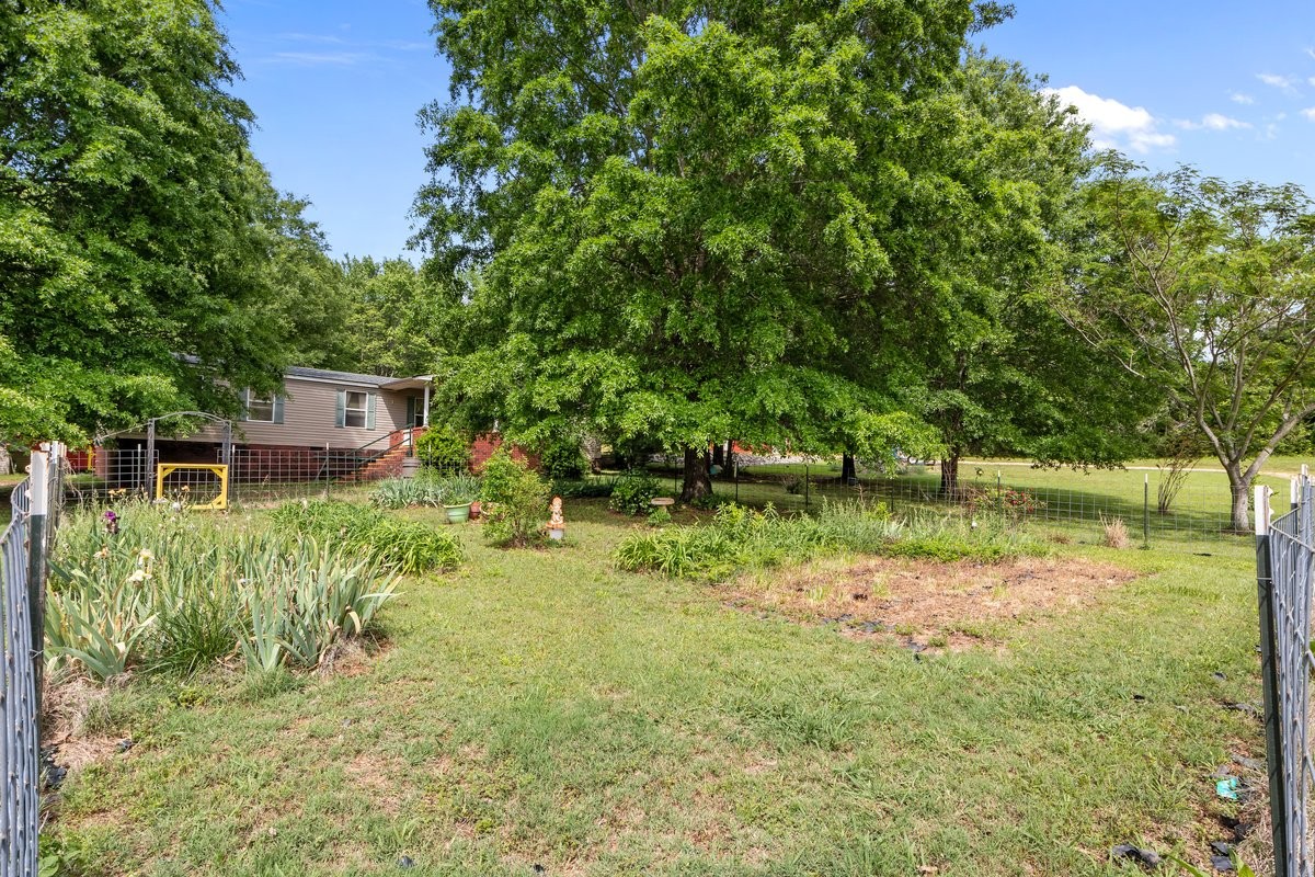 6120 Flatwoods Rd Property Photo 12