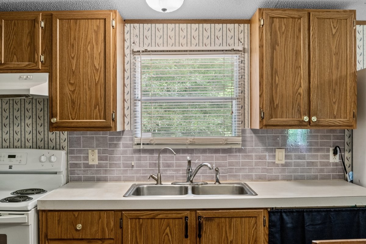 6120 Flatwoods Rd Property Photo 26