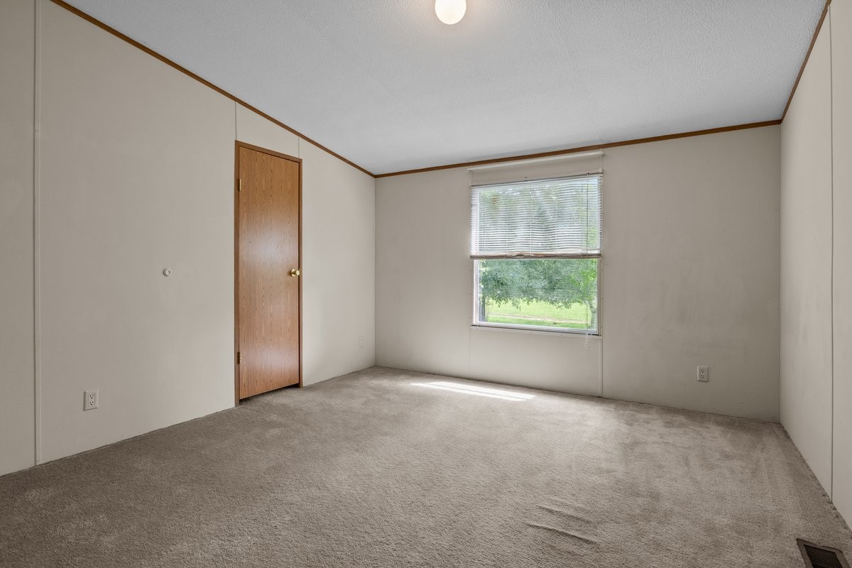6120 Flatwoods Rd Property Photo 35