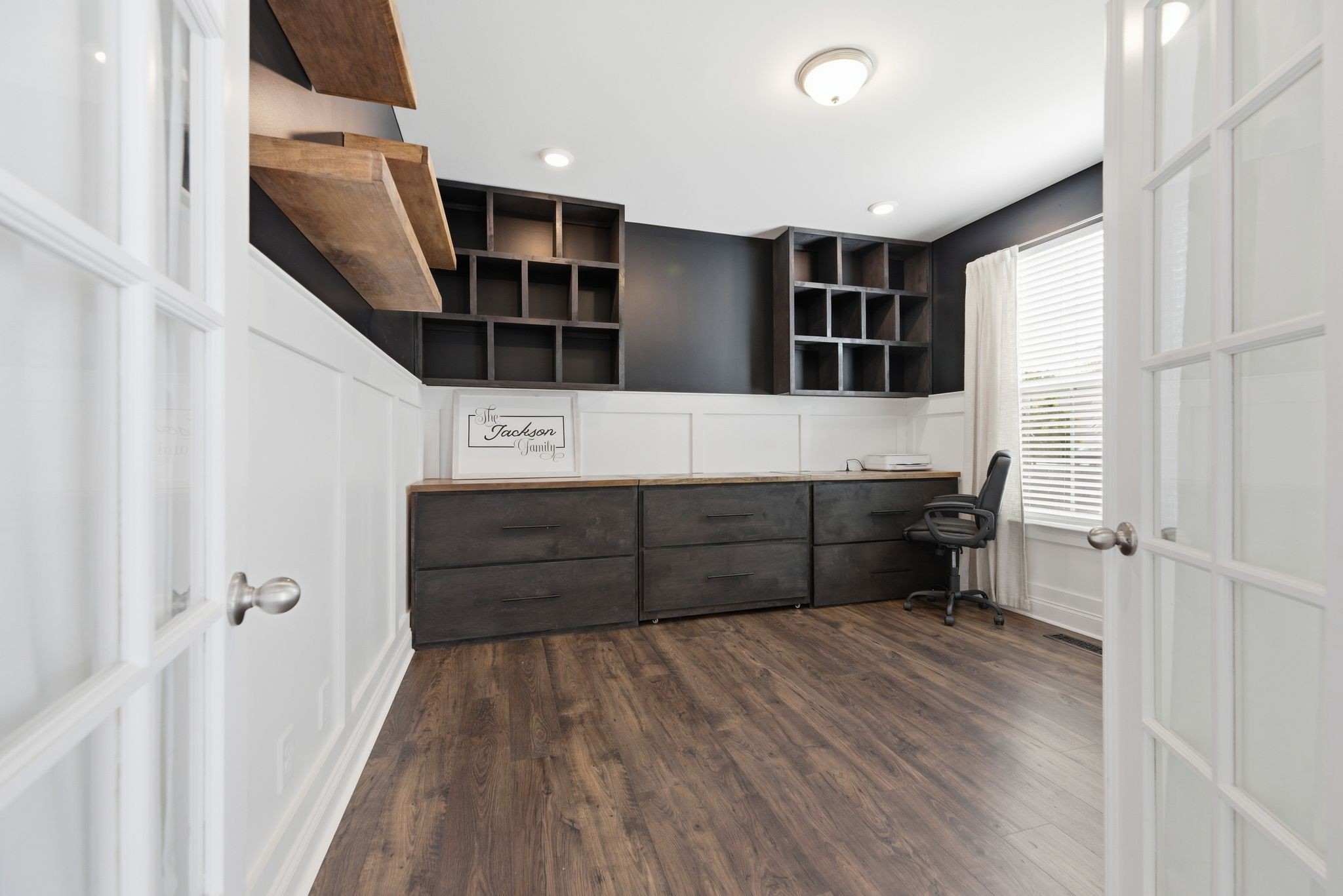 1265 Cotillion Dr Property Photo 6