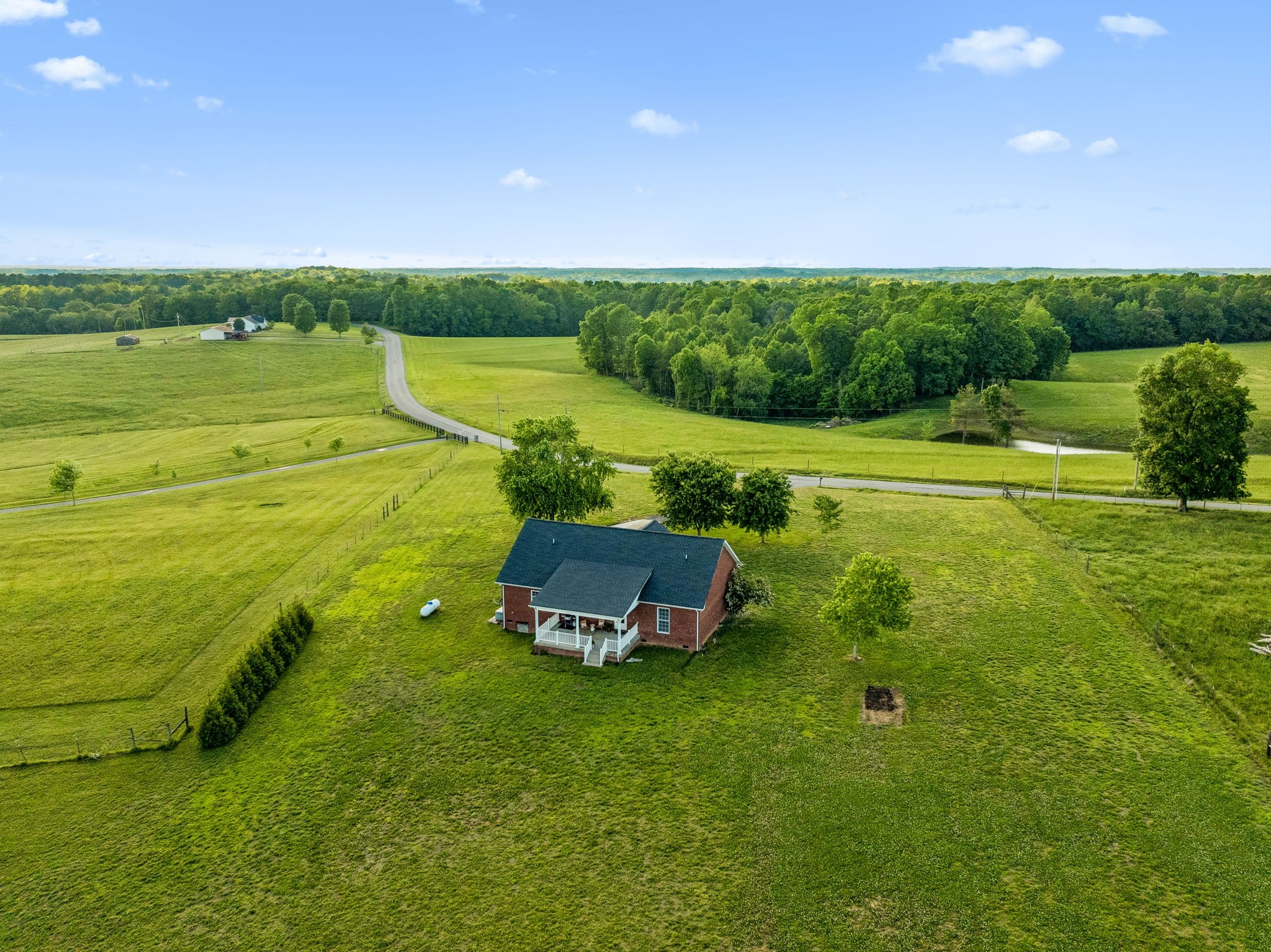 7899 W Lick Creek Rd Property Photo 1