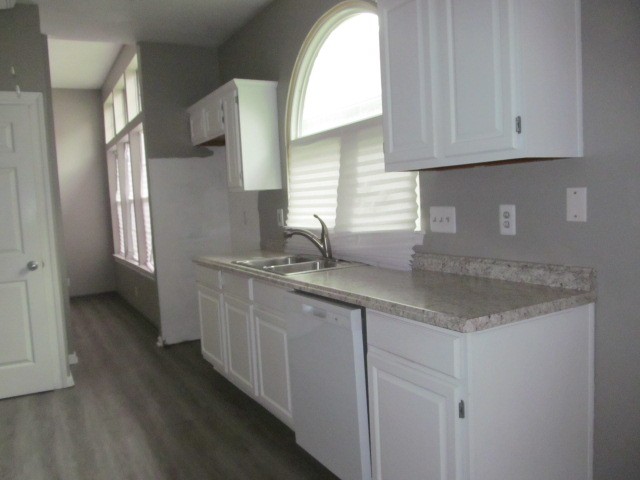 4740 Billingsgate Rd Property Photo 4