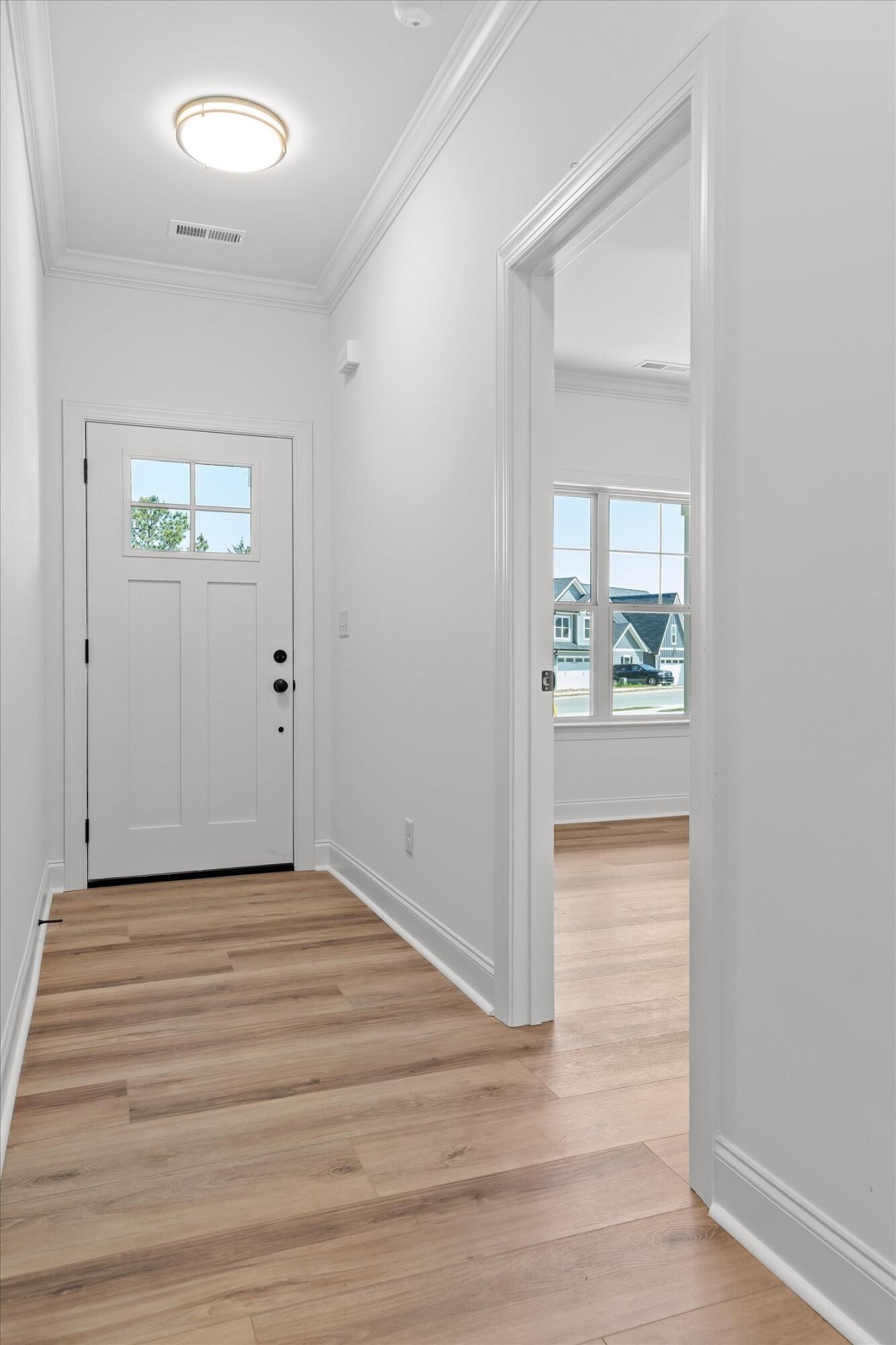 631 Willow Grove Court Property Photo 4