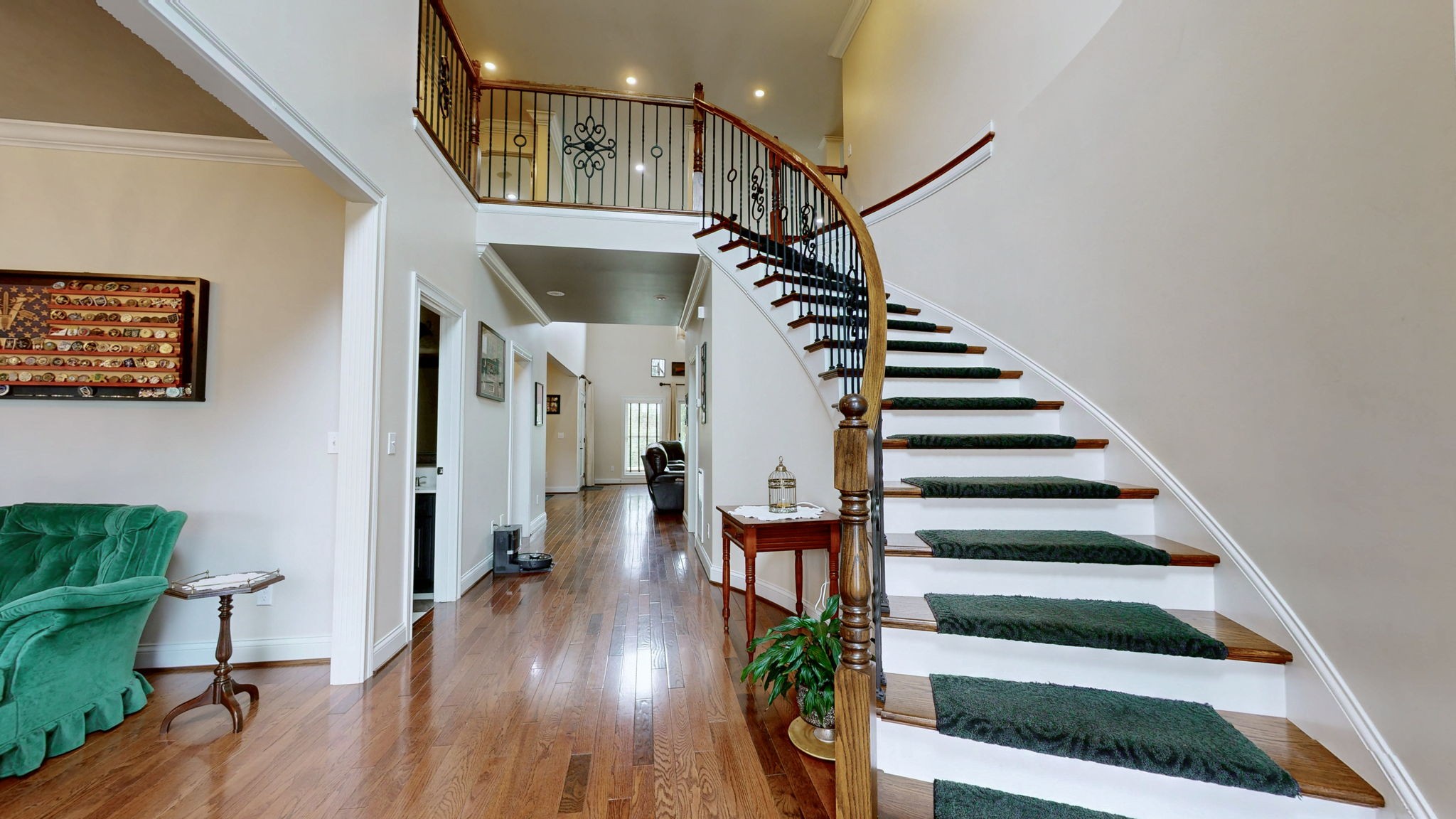 1609 Windwood Ct Property Photo 2