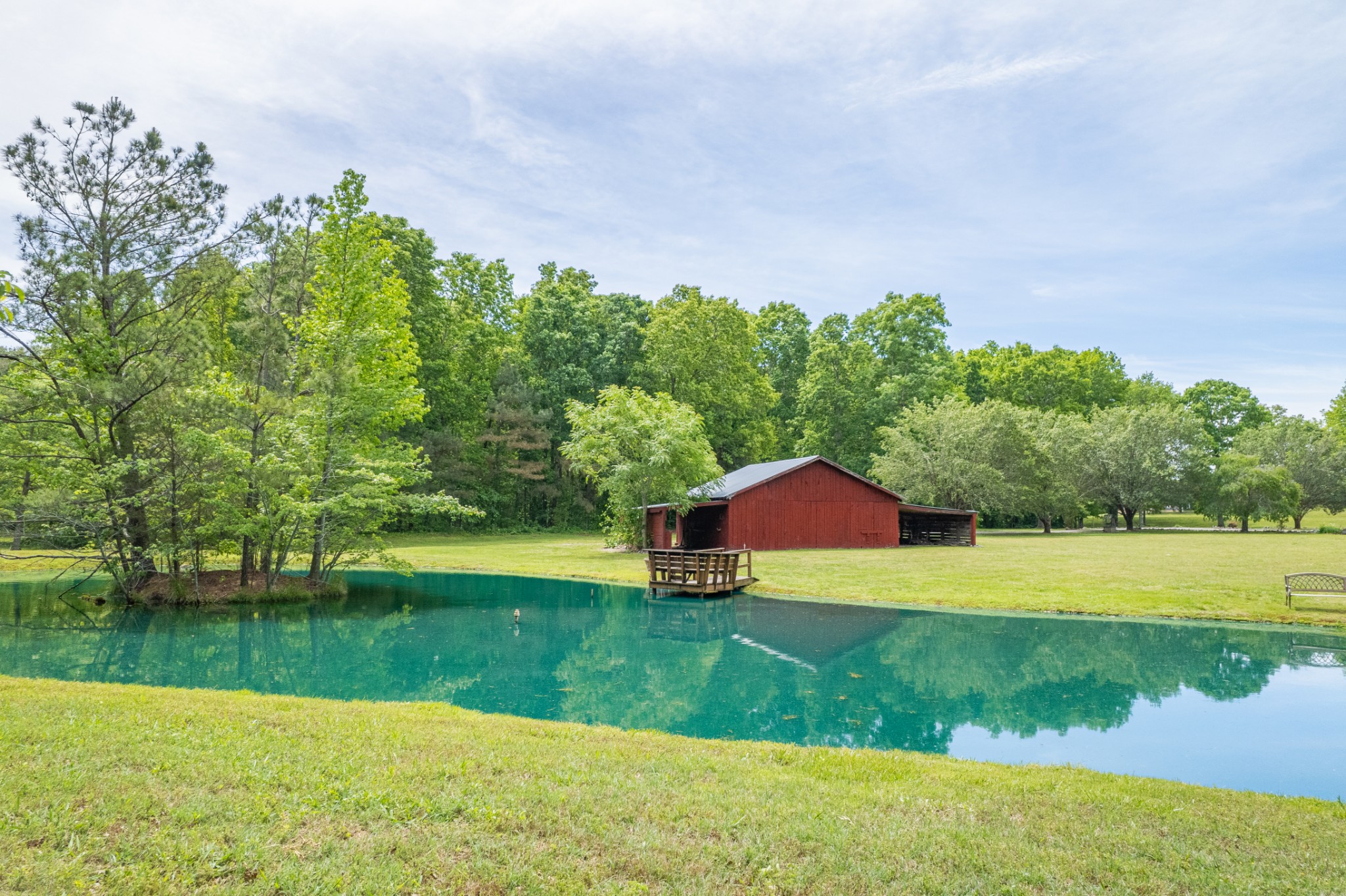 5904 New Highway 7 Property Photo 2