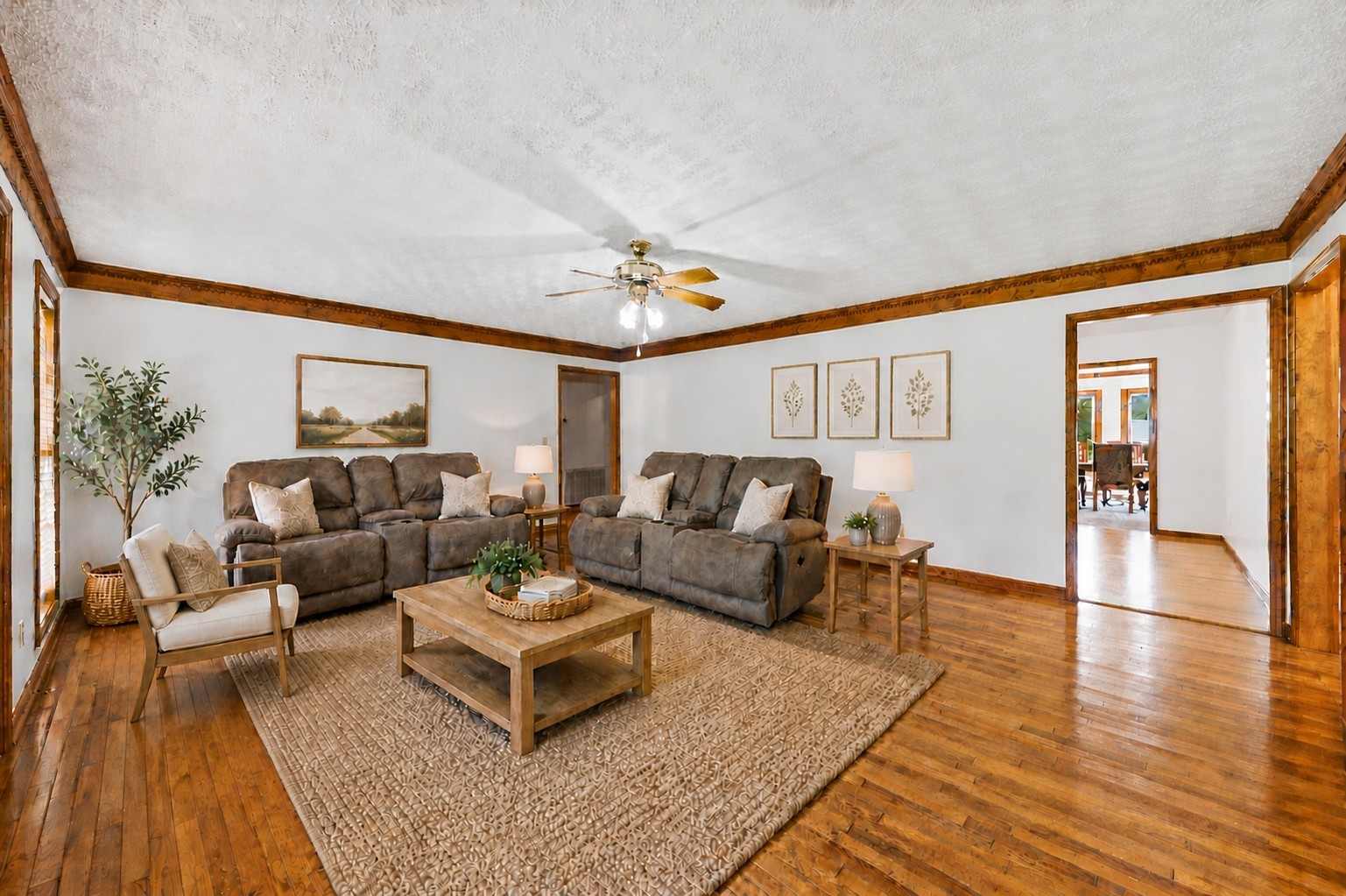 5904 New Highway 7 Property Photo 4