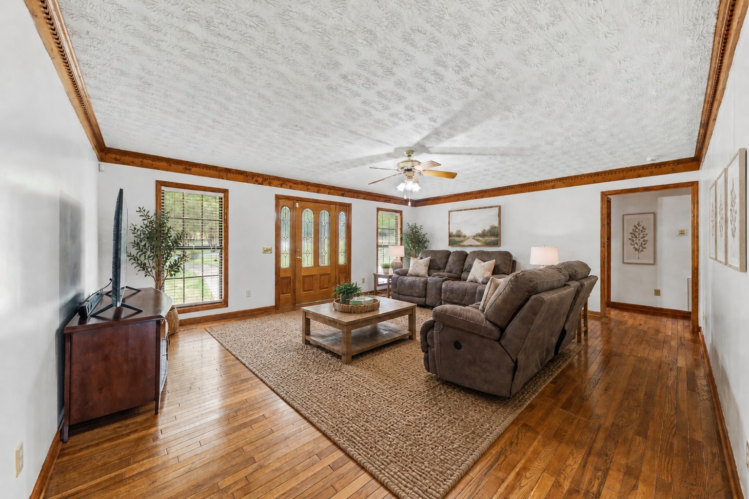 5904 New Highway 7 Property Photo 5