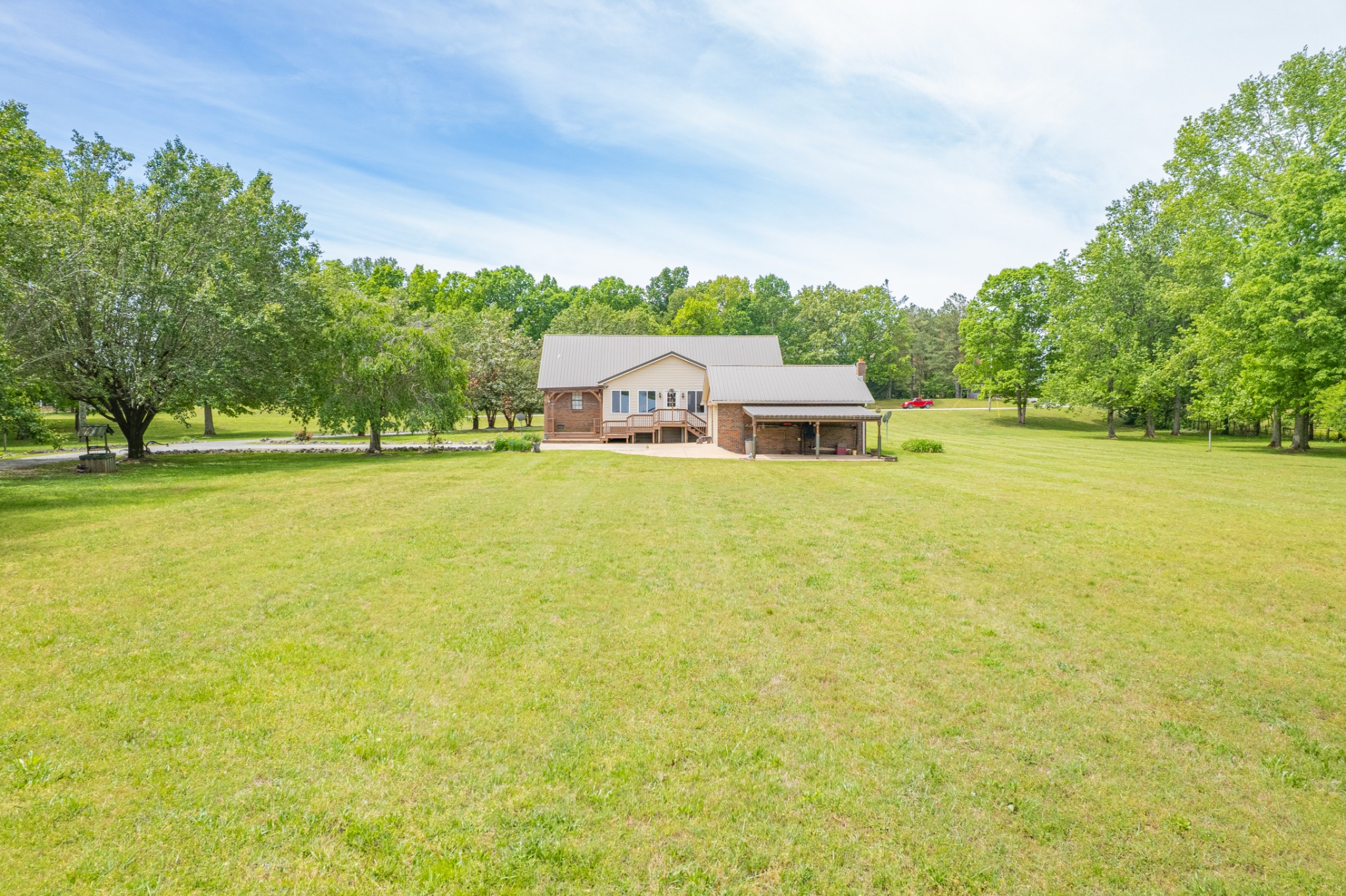 5904 New Highway 7 Property Photo 33