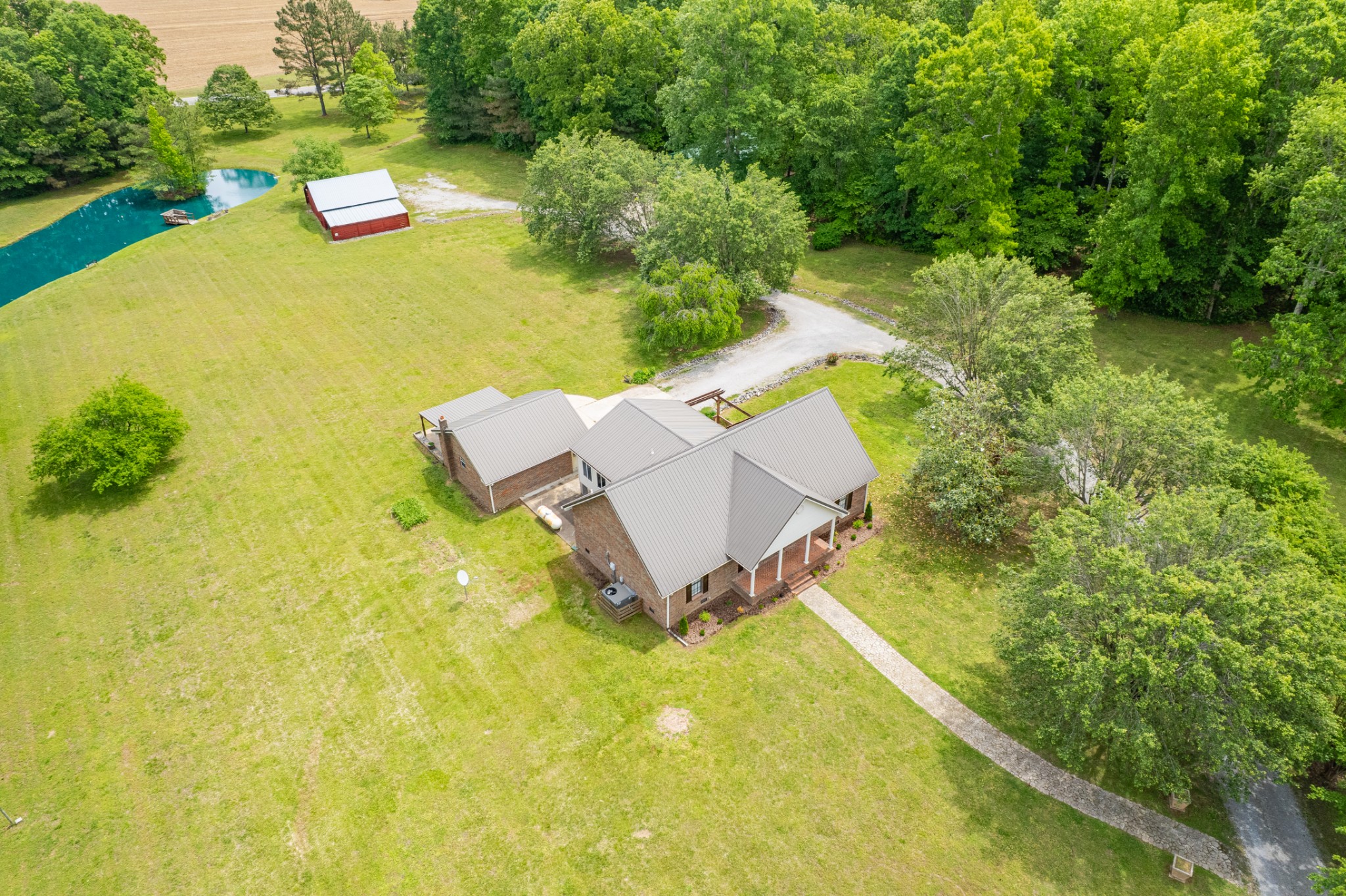 5904 New Highway 7 Property Photo 44