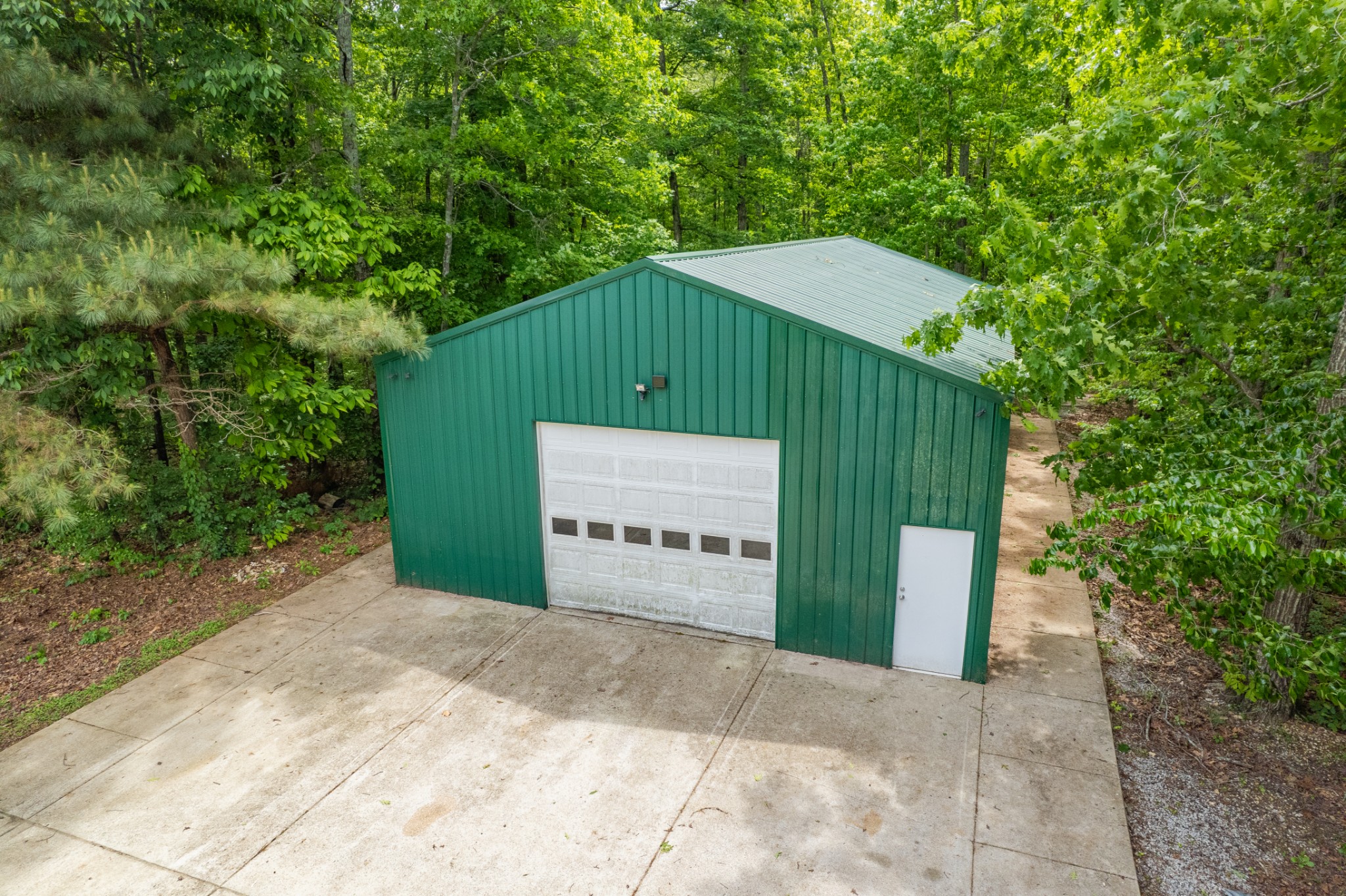 5904 New Highway 7 Property Photo 68