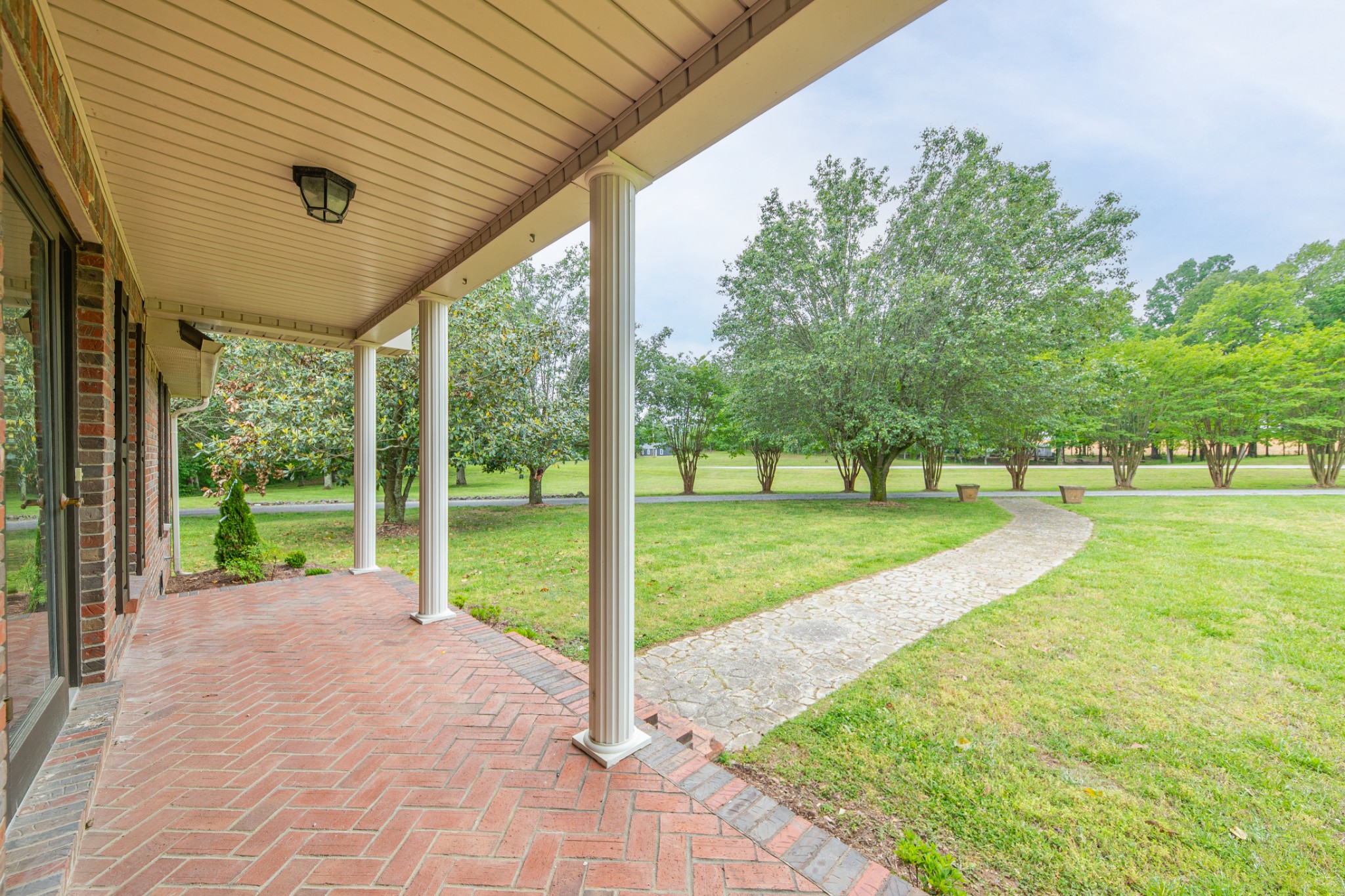 5904 New Highway 7 Property Photo 76