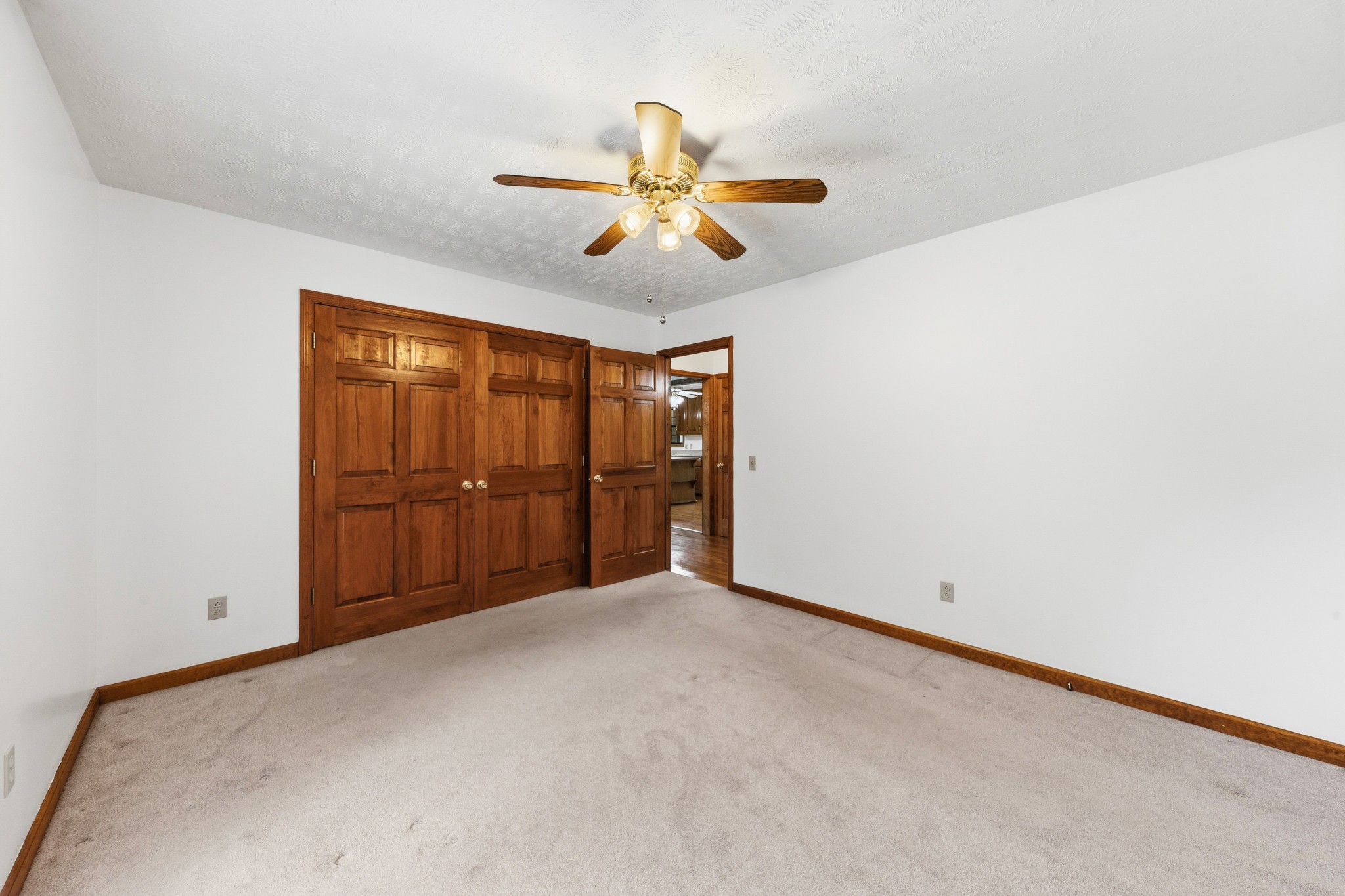 5904 New Highway 7 Property Photo 89