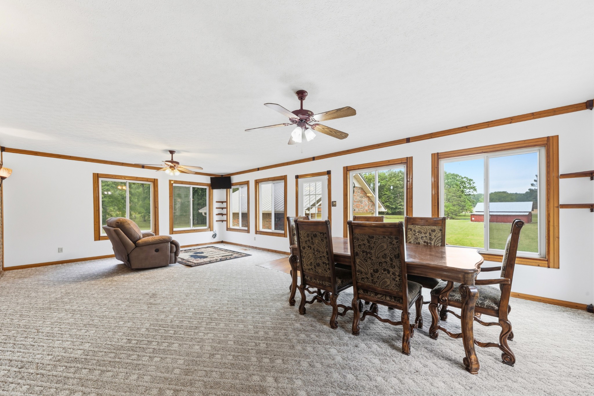 5904 New Highway 7 Property Photo 92