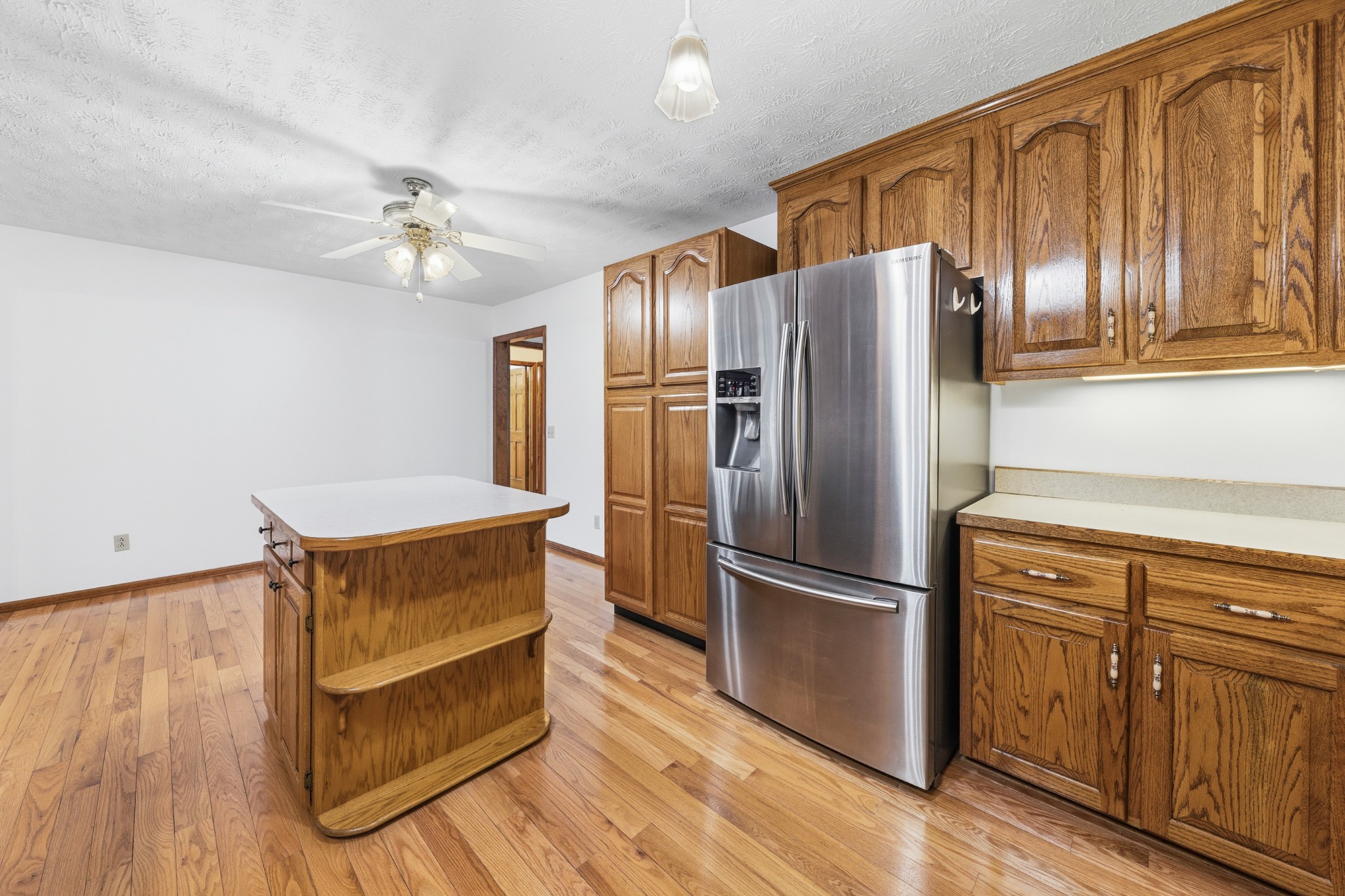 5904 New Highway 7 Property Photo 99