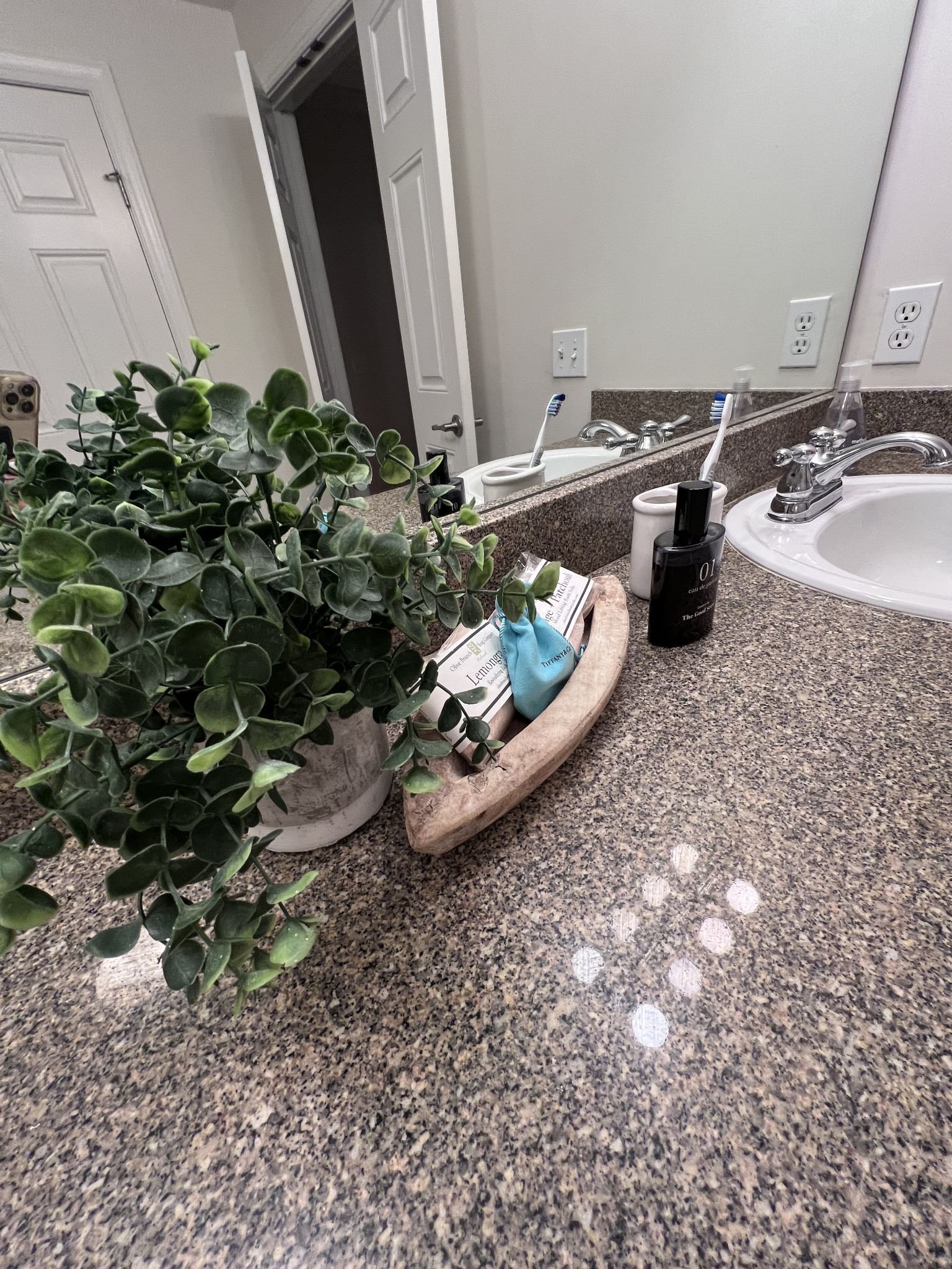 3201 Aspen Grove Dr Property Photo 43