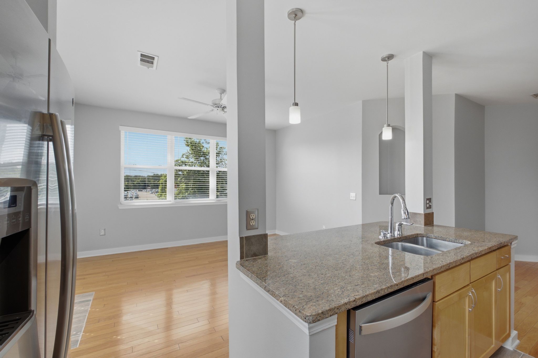 3000 Vanderbilt Pl Property Photo 18