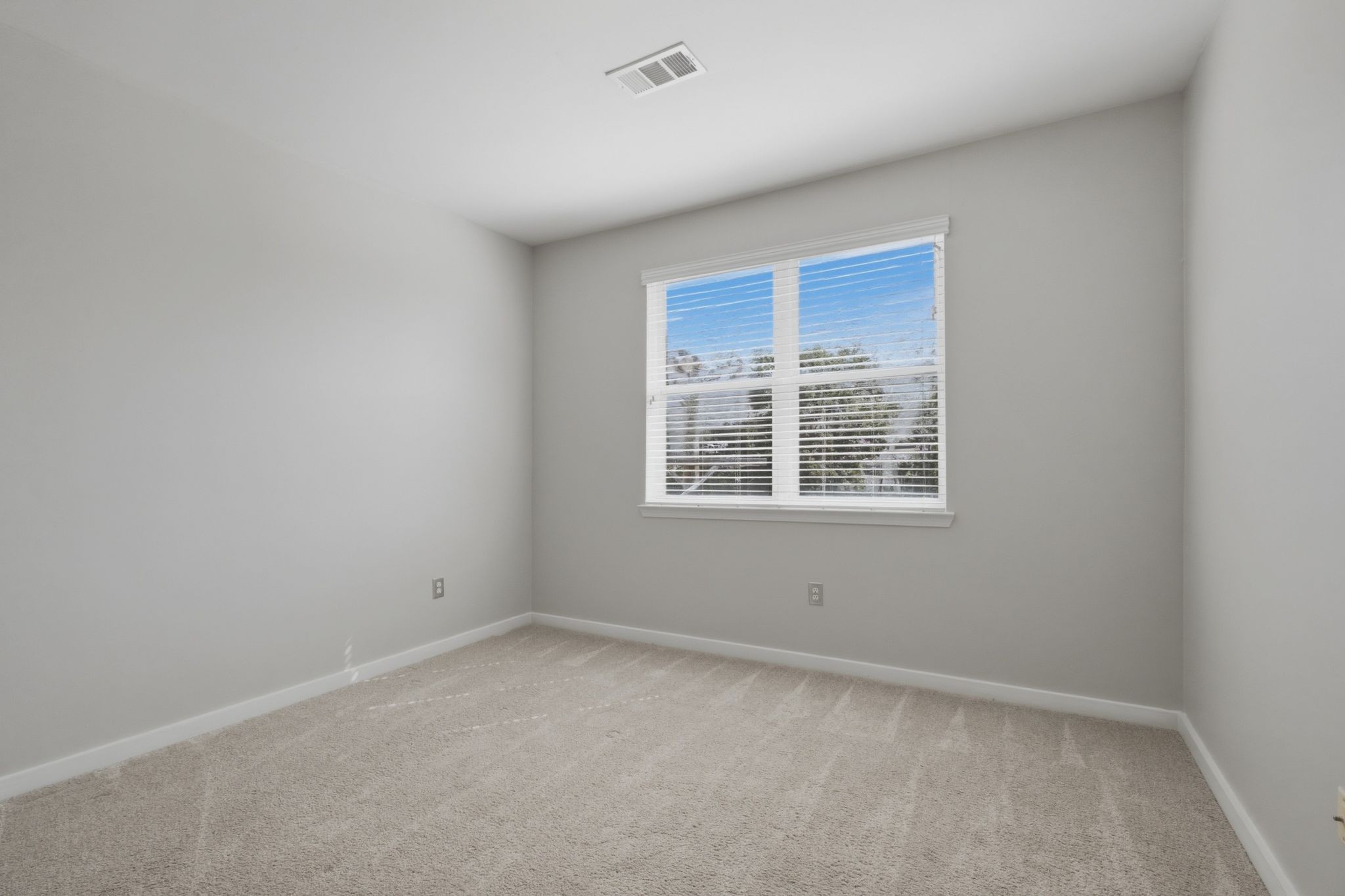 3000 Vanderbilt Pl Property Photo 20
