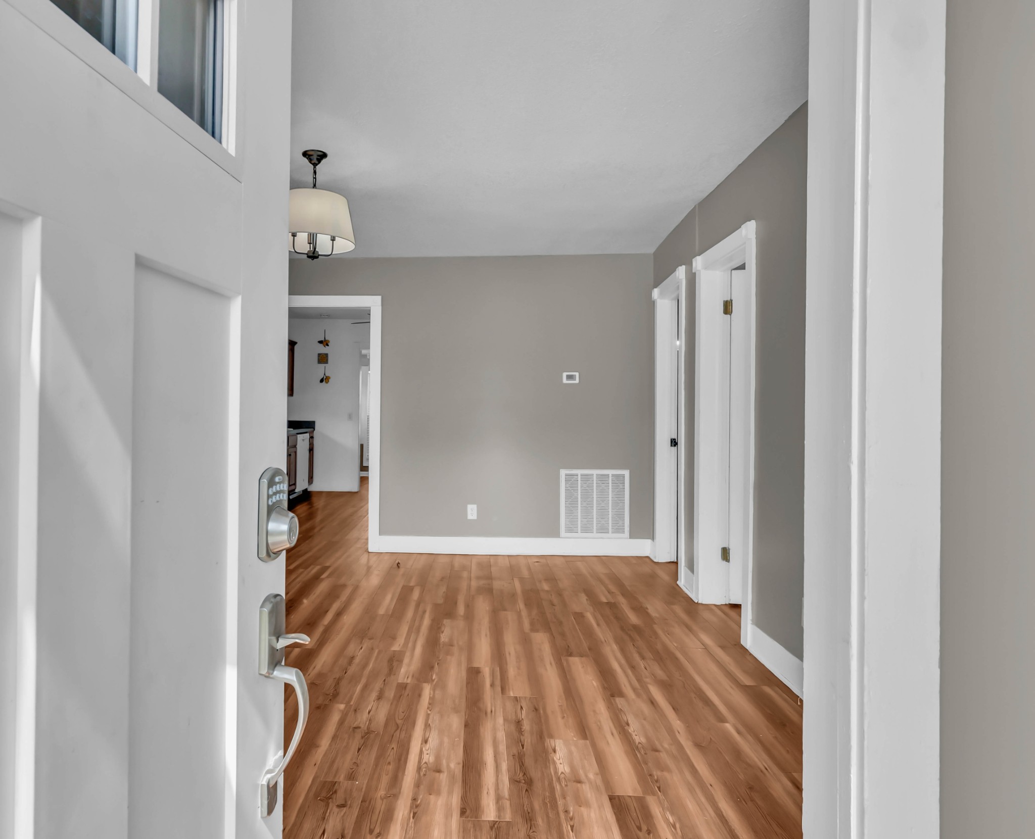 209 Church St Property Photo 9