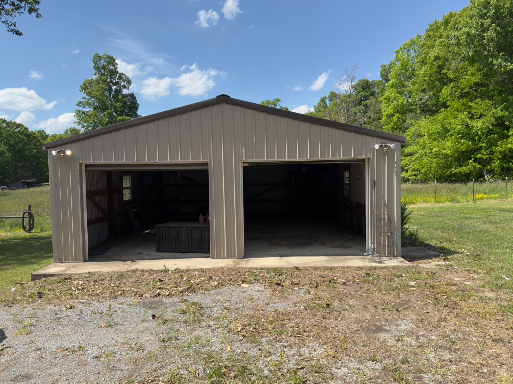 3594 Oak Grove Rd Property Photo 9