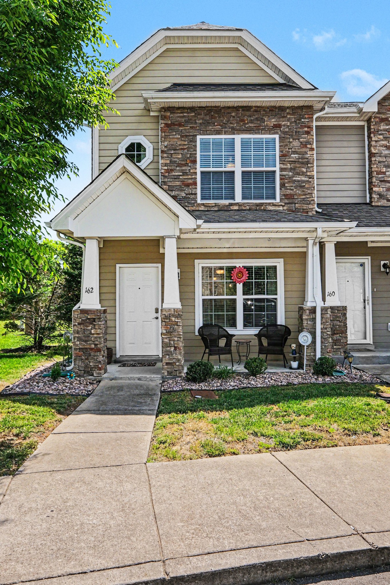 162 Cobblestone Place Dr Property Photo 1