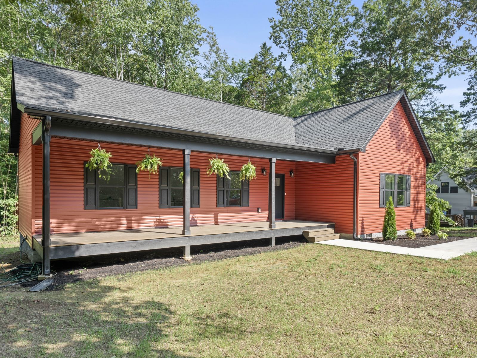 130 Deerwood Ct Property Photo 2