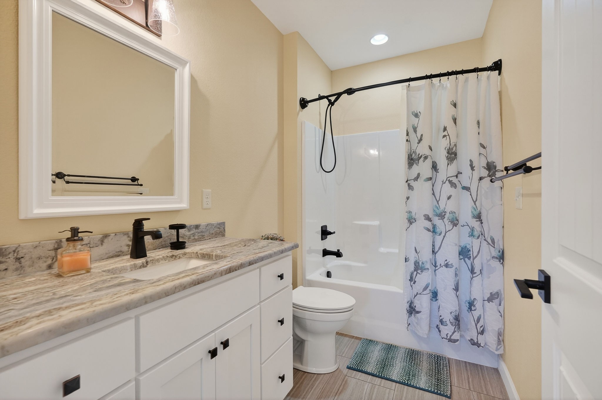 865 Eastridge Pass Property Photo 40