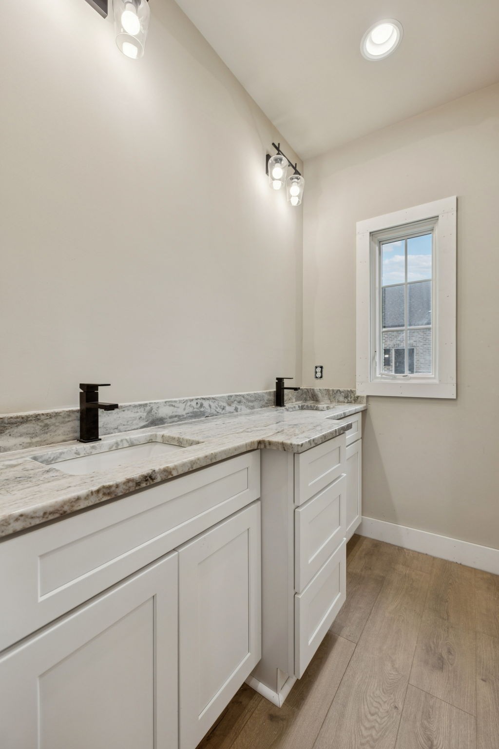 375 Chestnut Oak Avenue Property Photo 24