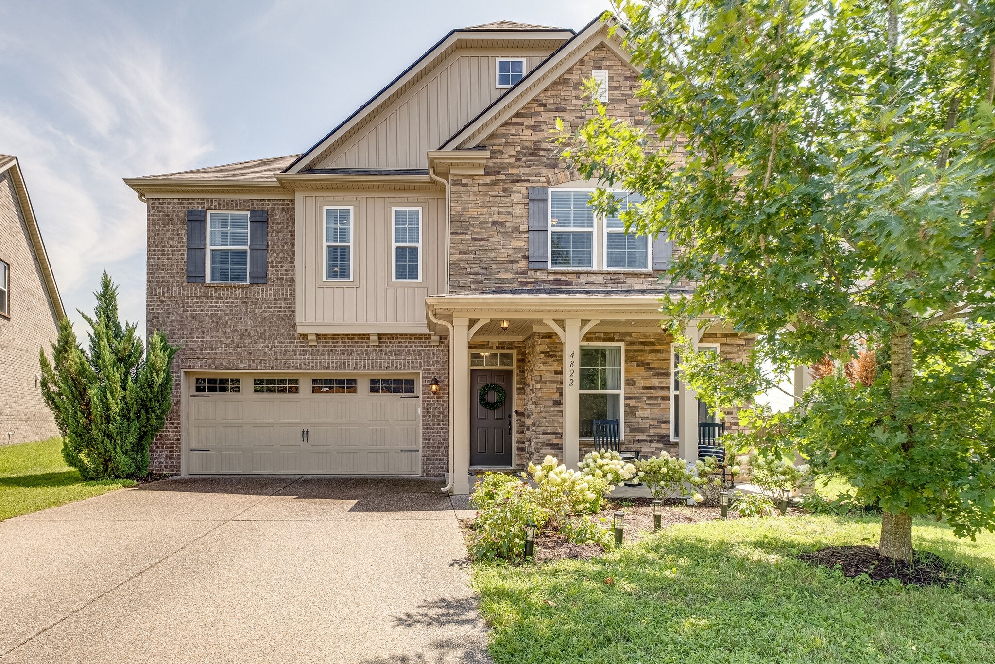 4822 Genoa Dr