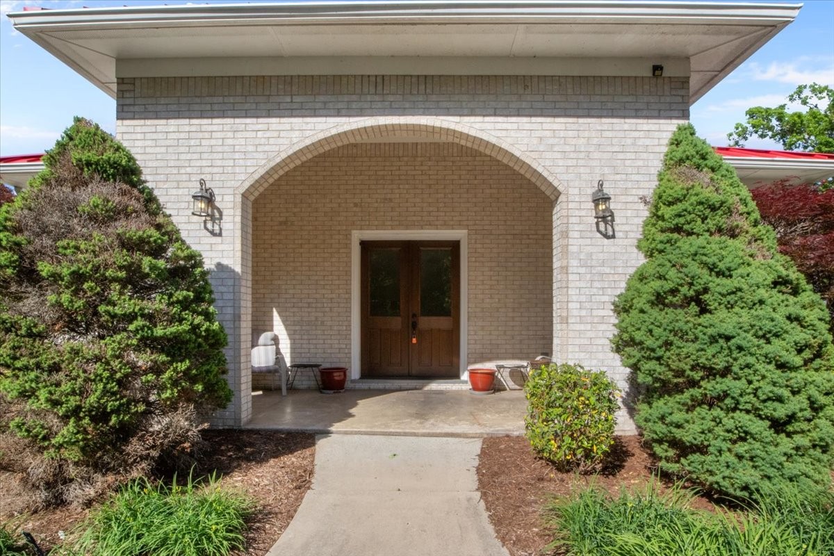 867 River Oaks Dr Property Photo 5