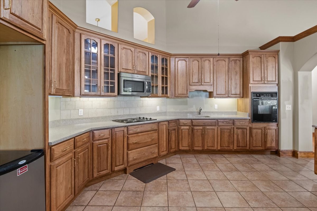 867 River Oaks Dr Property Photo 13