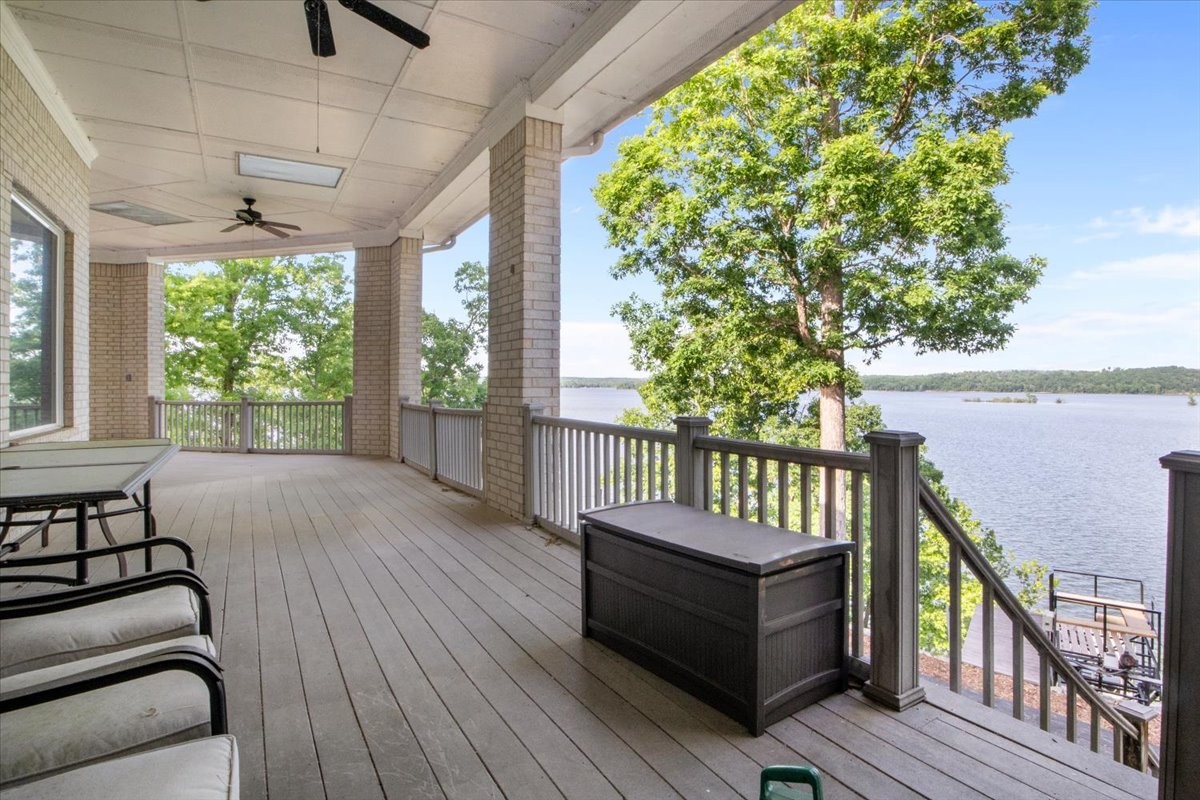 867 River Oaks Dr Property Photo 24