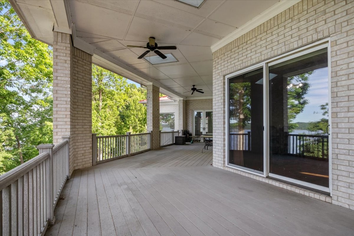 867 River Oaks Dr Property Photo 32