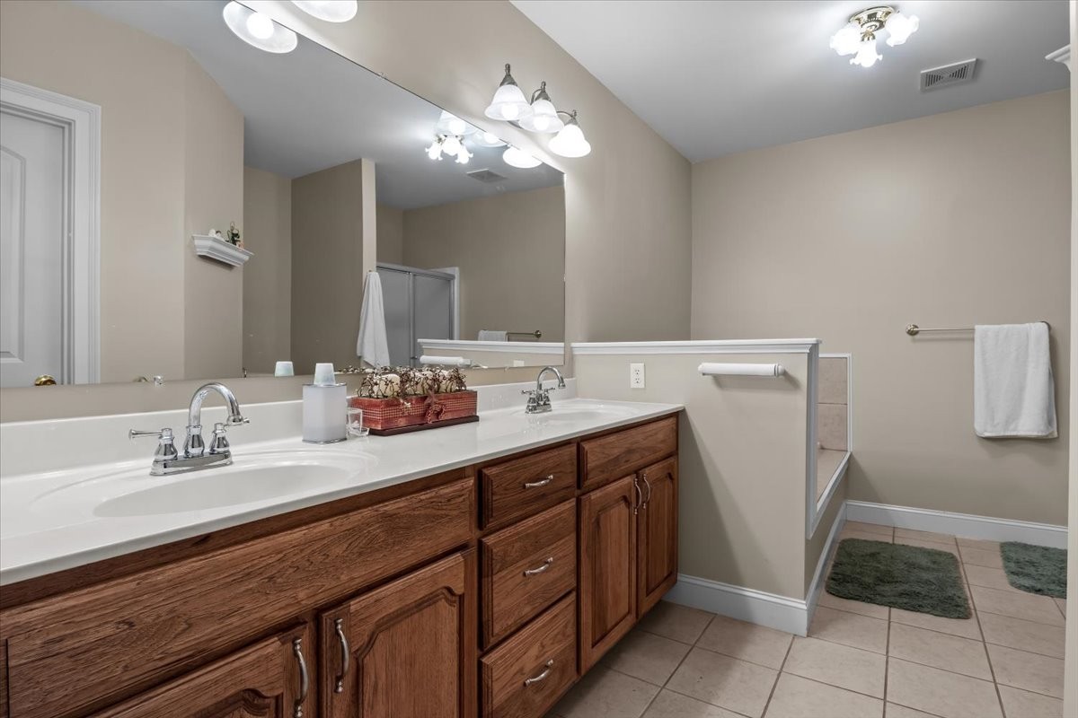 867 River Oaks Dr Property Photo 53
