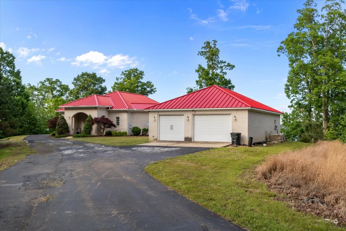 867 River Oaks Dr Property Photo 69