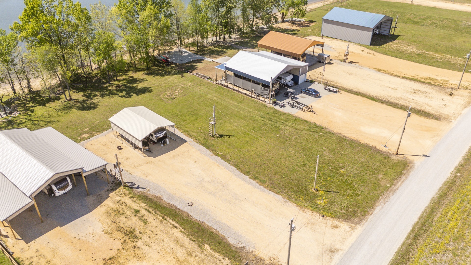 855 Hardin Bottom River Rd Property Photo 1