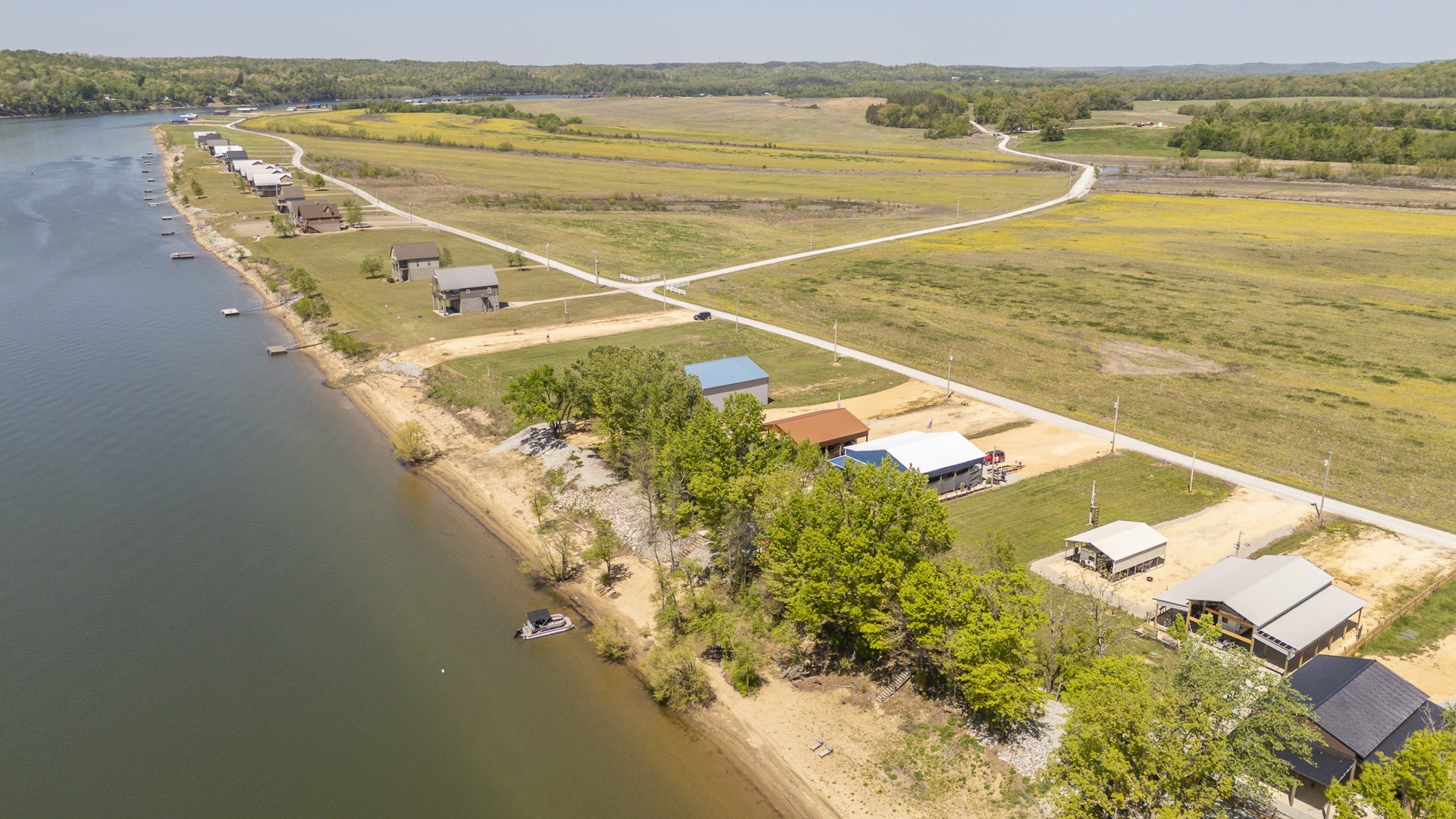 855 Hardin Bottom River Rd Property Photo 4
