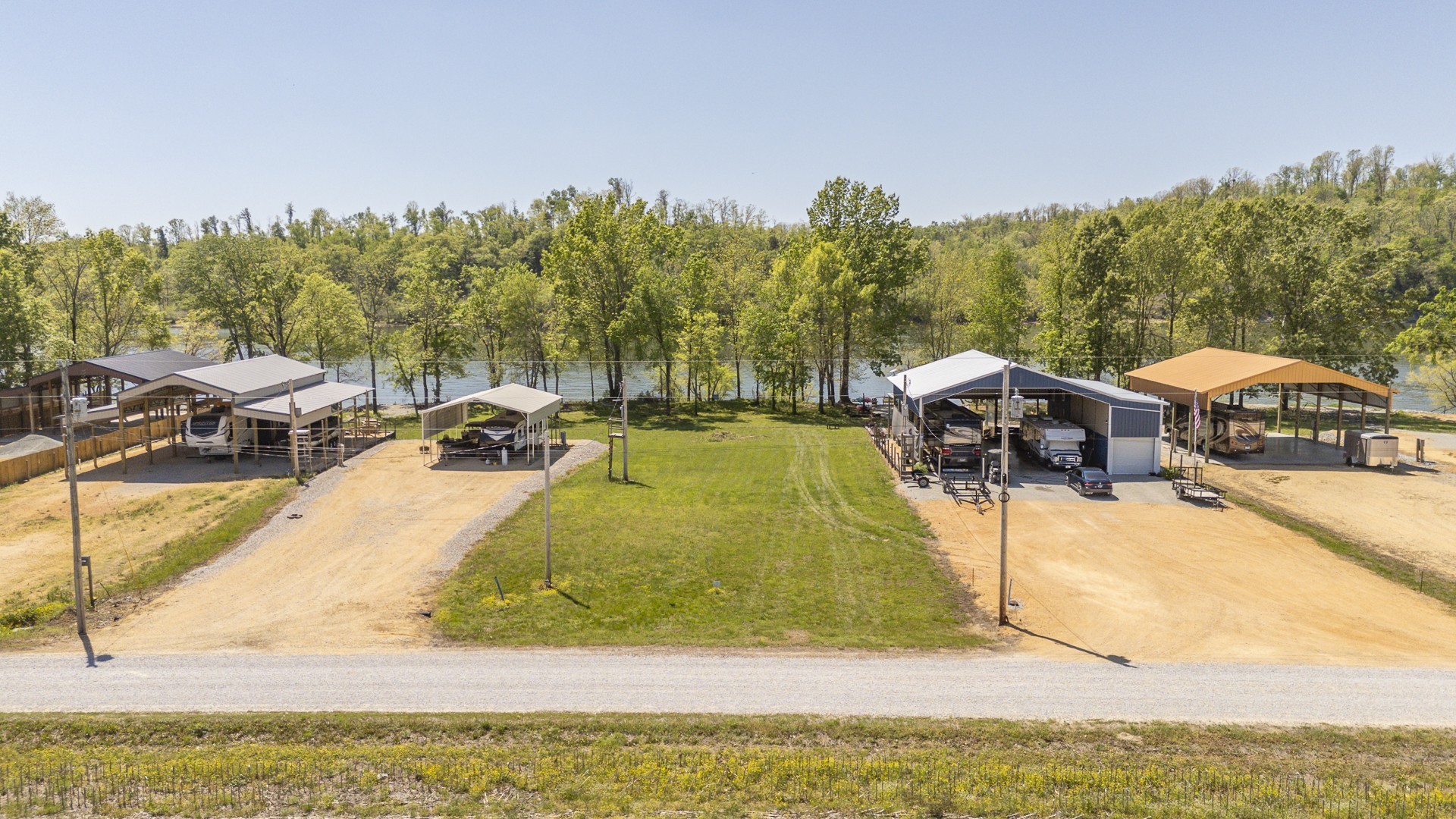 855 Hardin Bottom River Rd Property Photo 5
