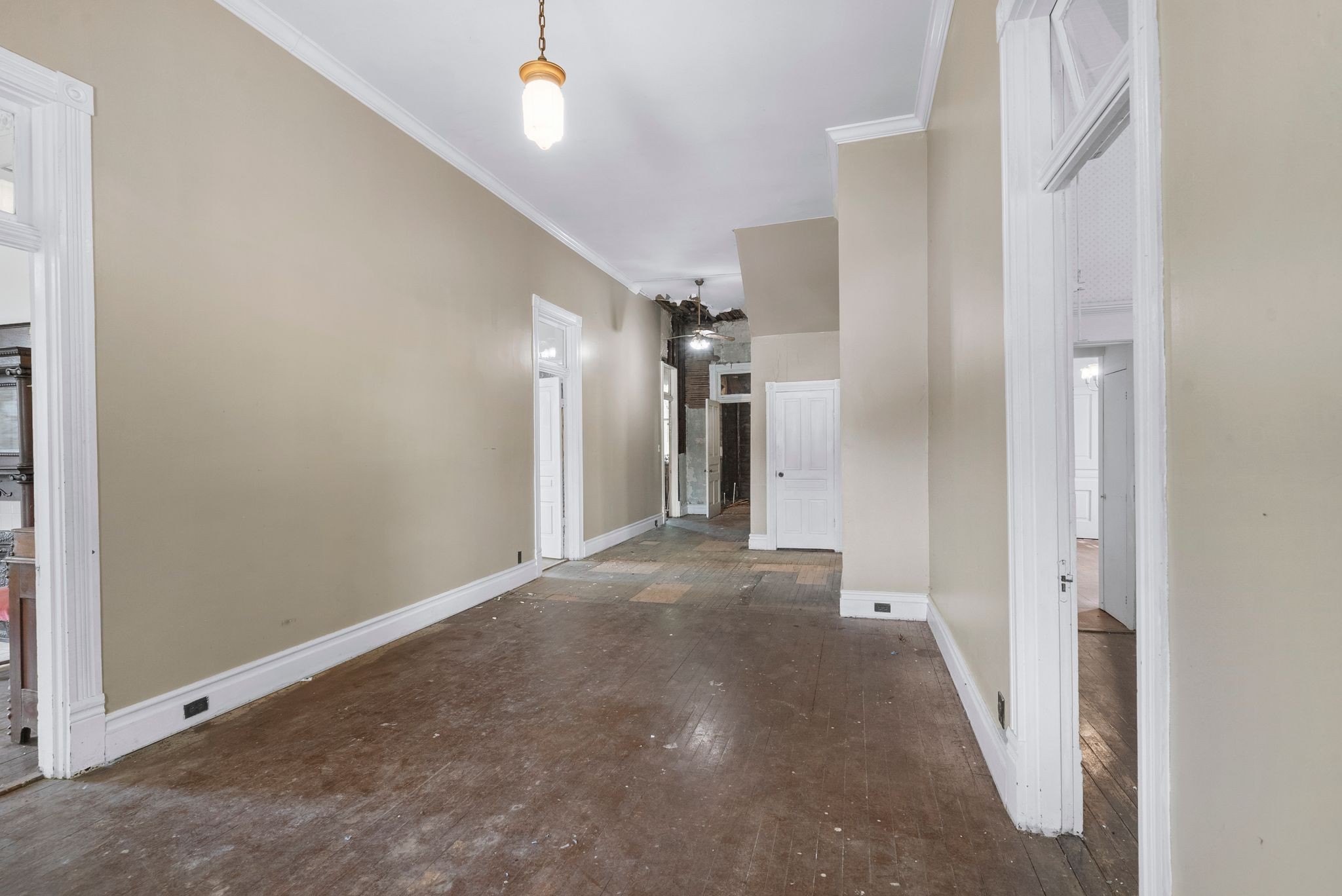 1851 Main St Property Photo 8