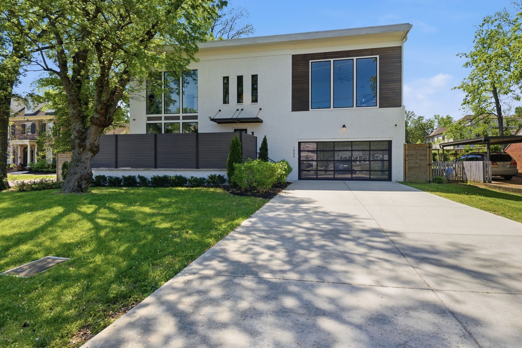 1805 Shackleford Rd Property Photo 1