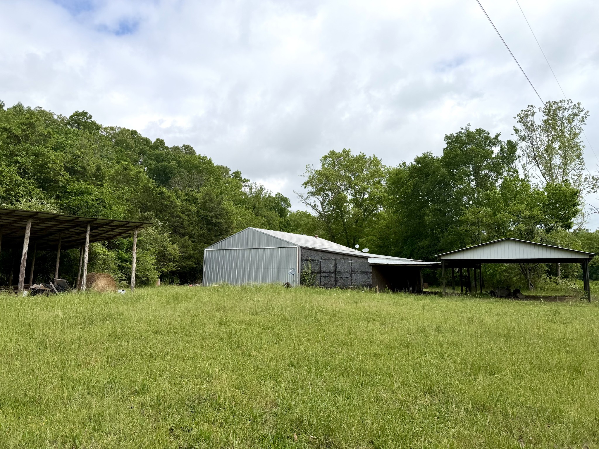 1675 Balthrop Branch Rd Property Photo 4