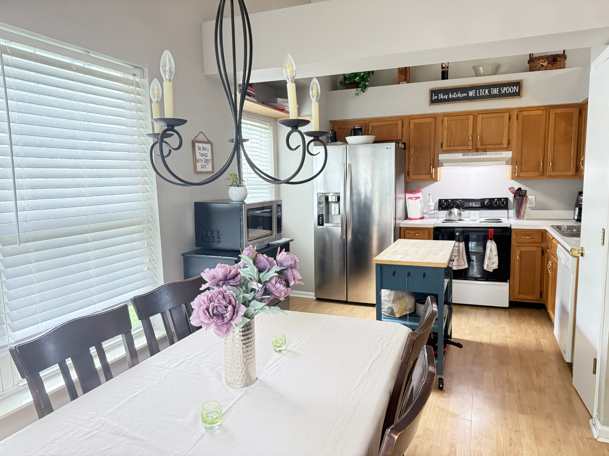 4040 Farmingham Woods Dr Property Photo 15
