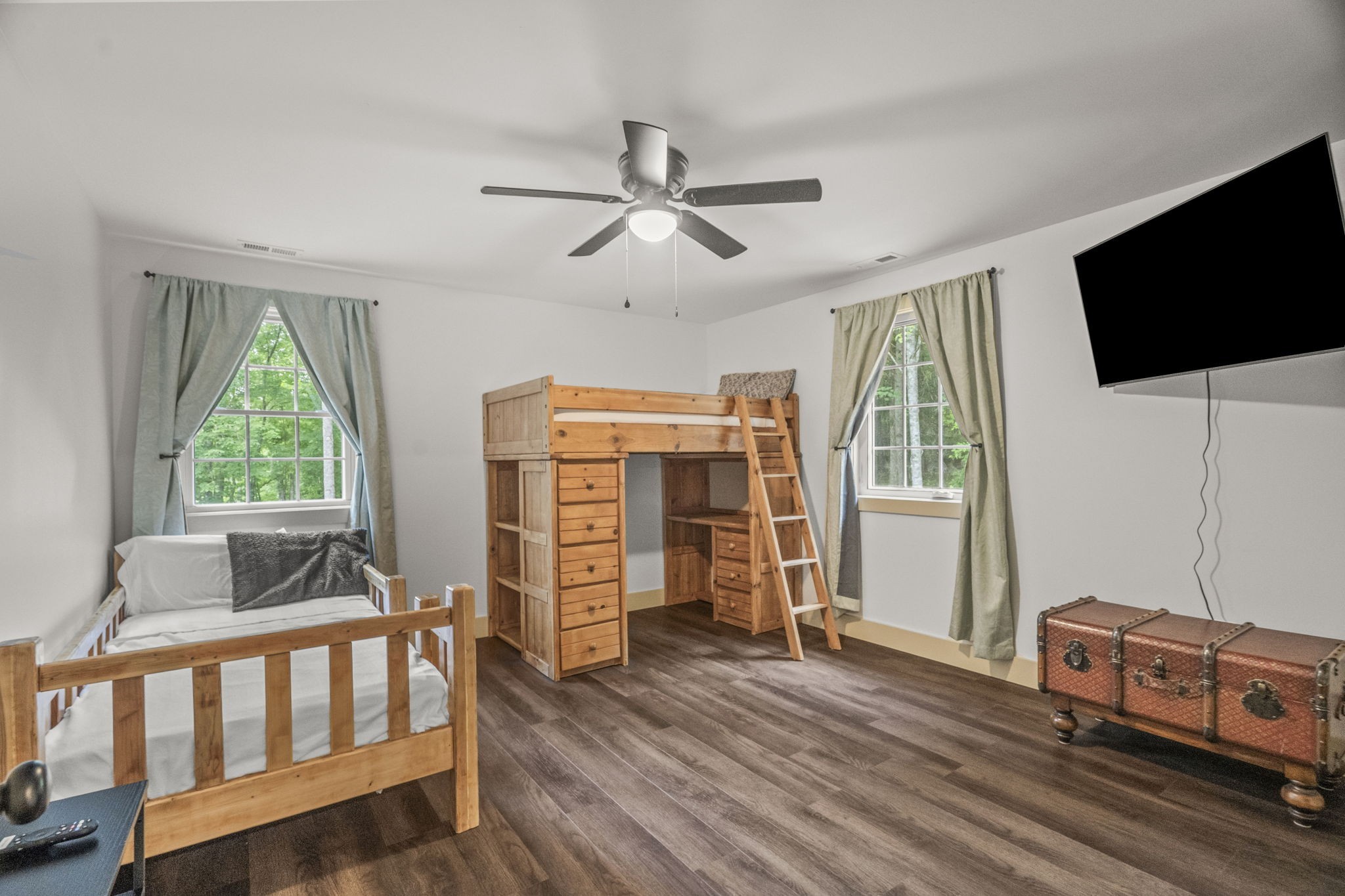 1068 Carl Perry Rd Property Photo 35