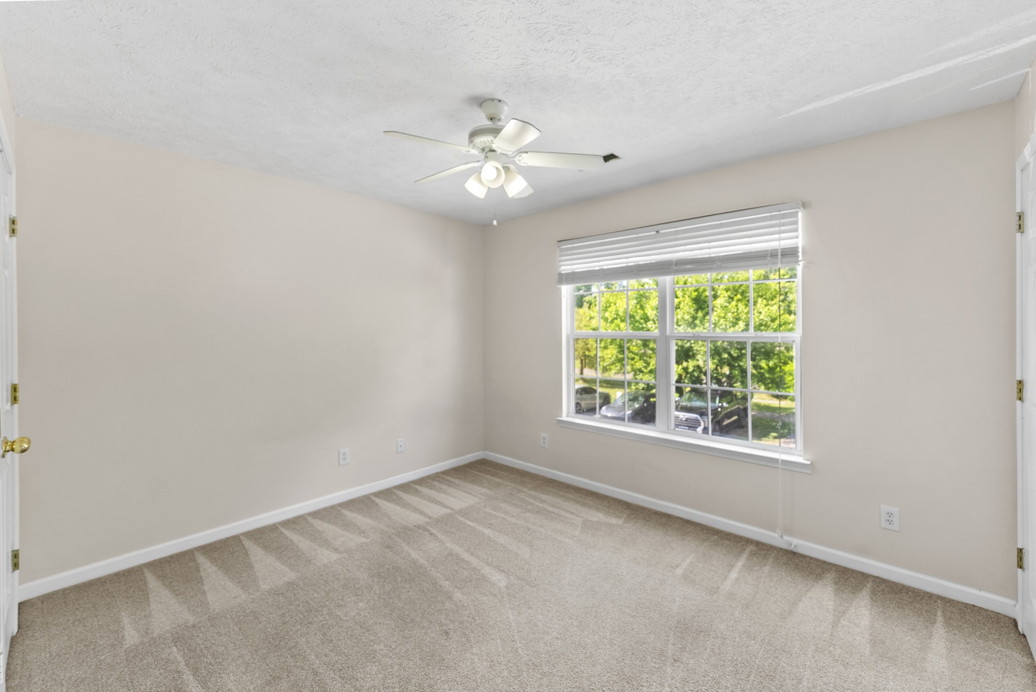 1008 Division St Property Photo 12