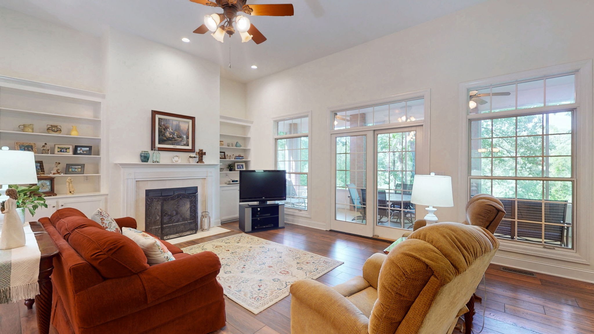 409 Legends Dr Property Photo 4