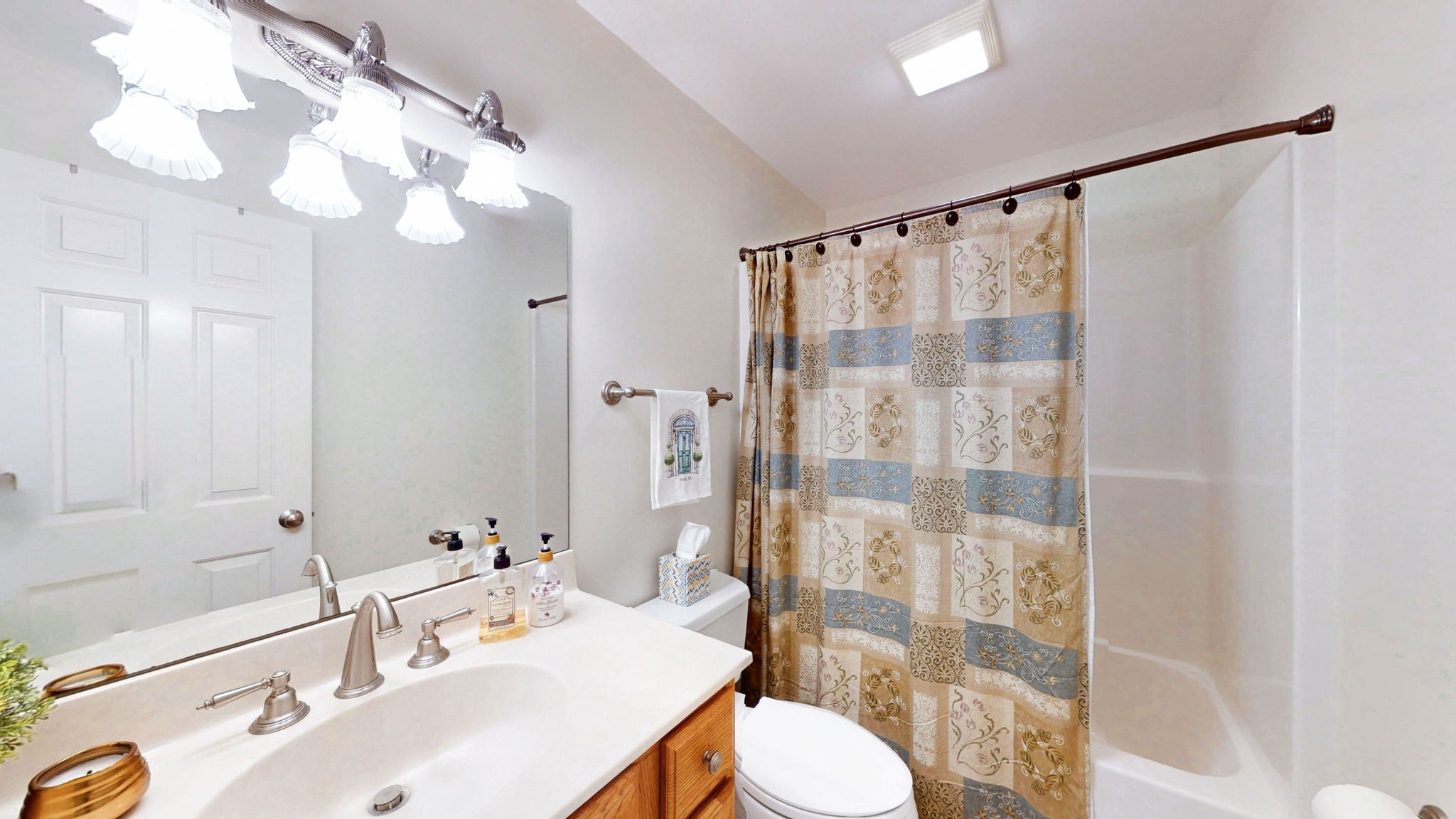409 Legends Dr Property Photo 21