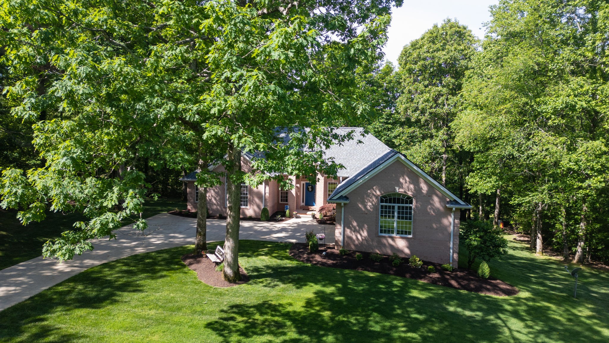 409 Legends Dr Property Photo 47
