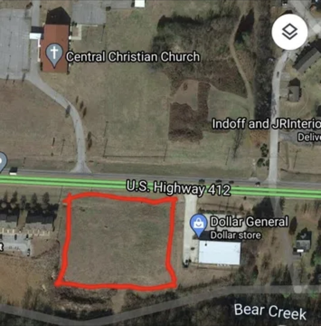 702 Bear Creek Pike Property Photo 4